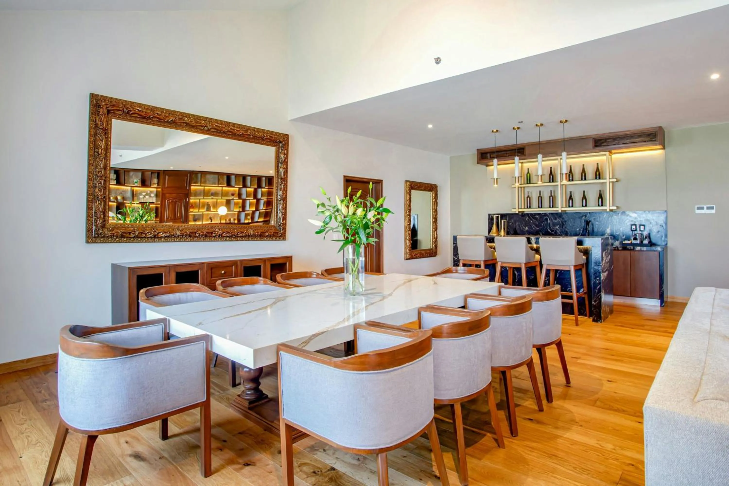 Photo of the whole room in Casa Mayor Saltillo, Hotel Hacienda