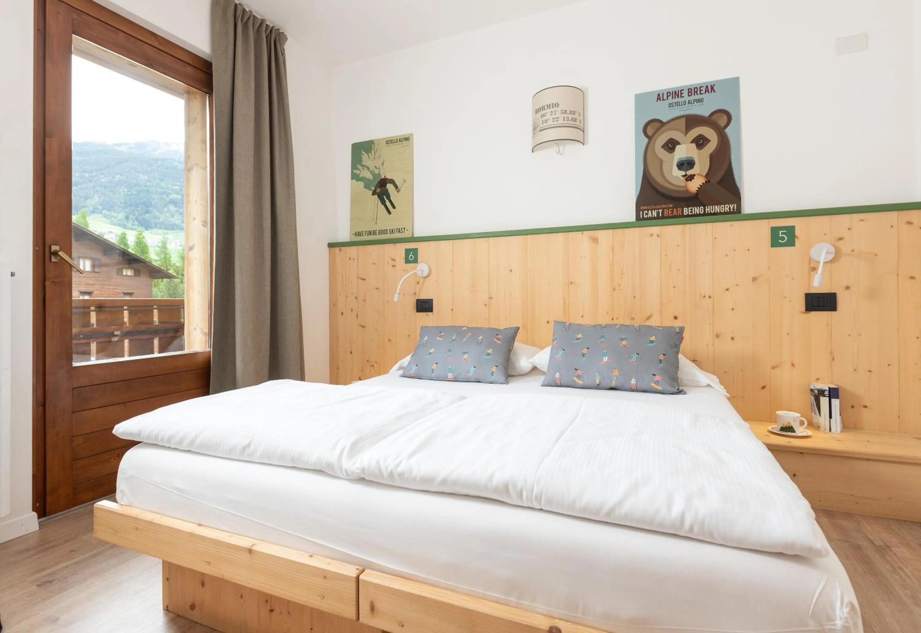 Bedroom, Bed in Ostello Alpino