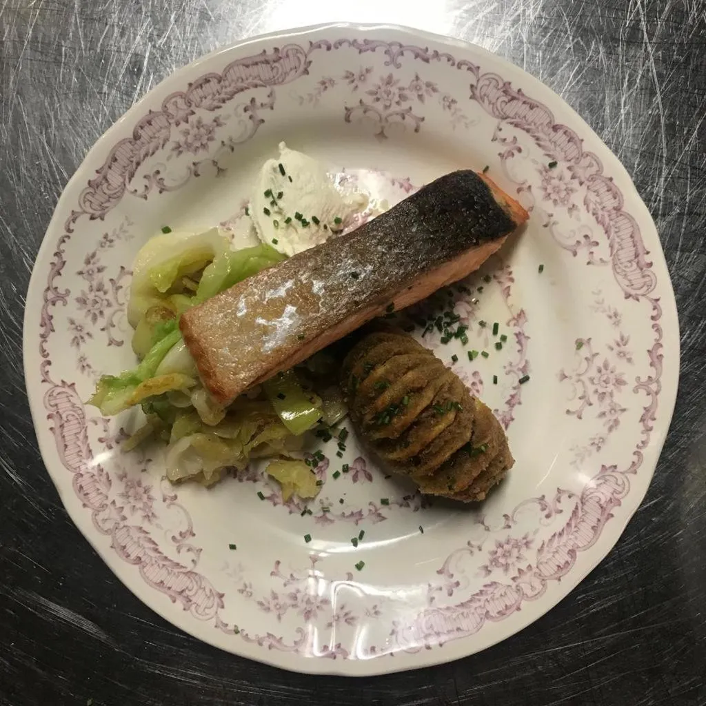 Restaurant/places to eat in Ostello Alpino