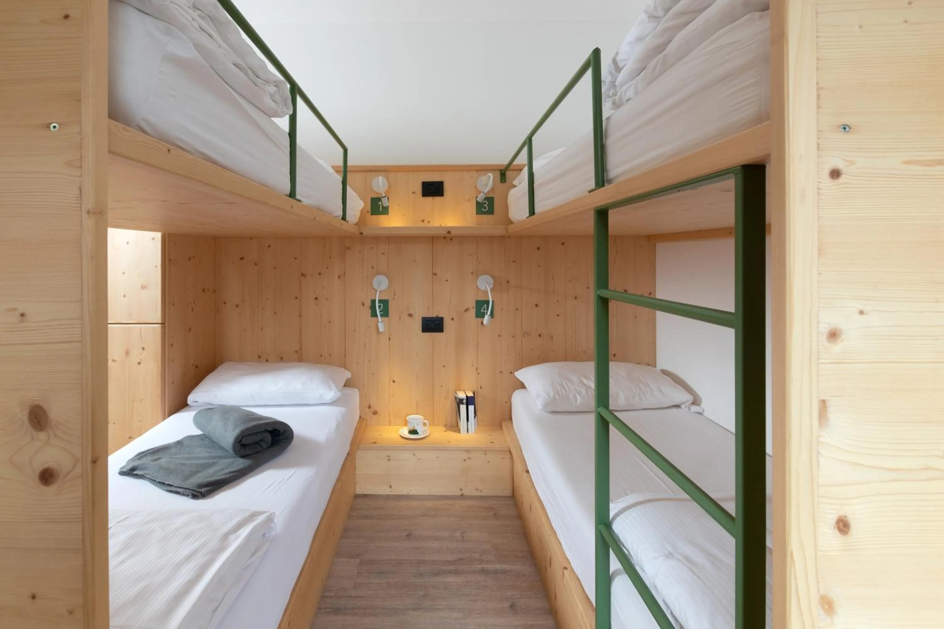 Bed in Ostello Alpino