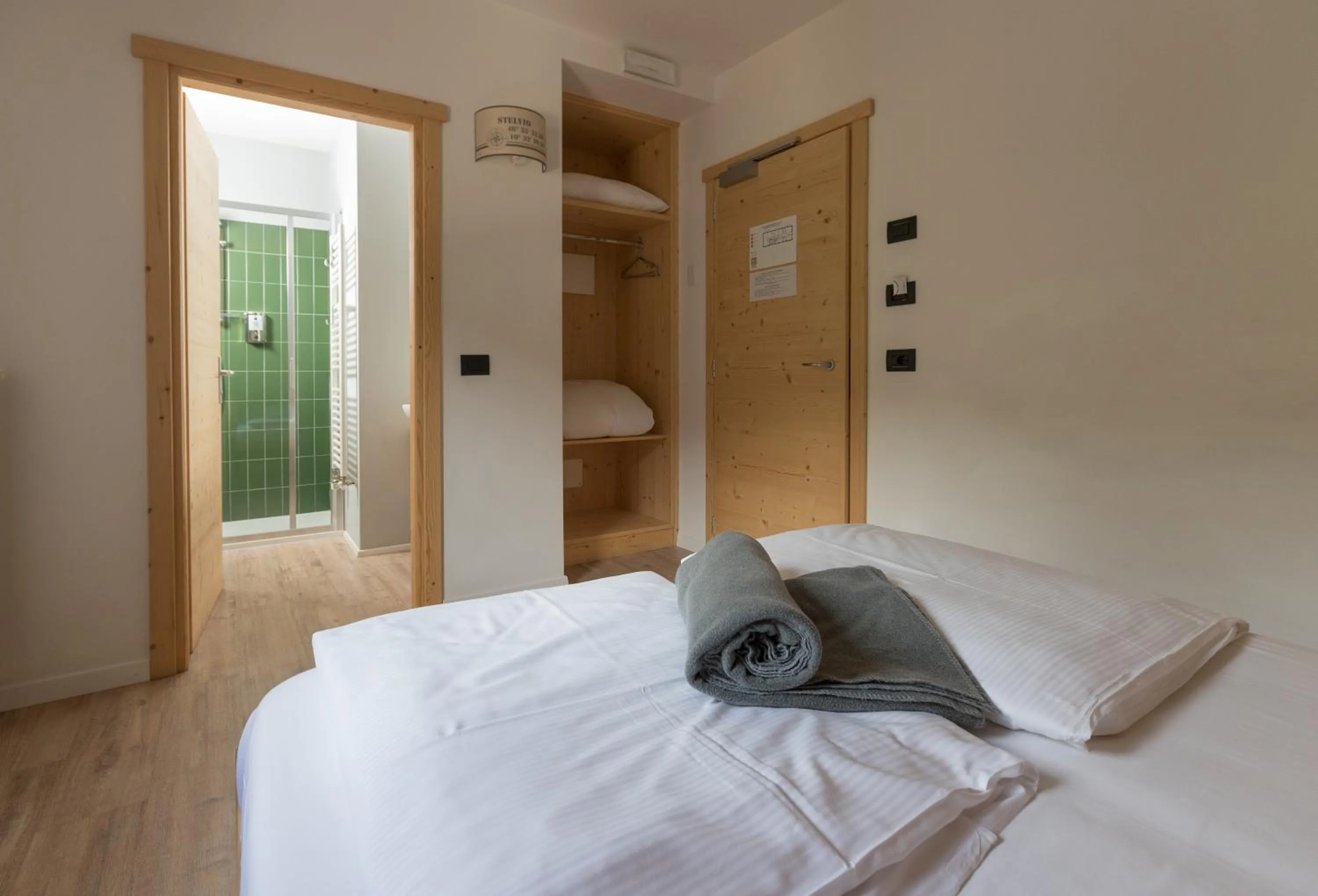 Bedroom, Bed in Ostello Alpino