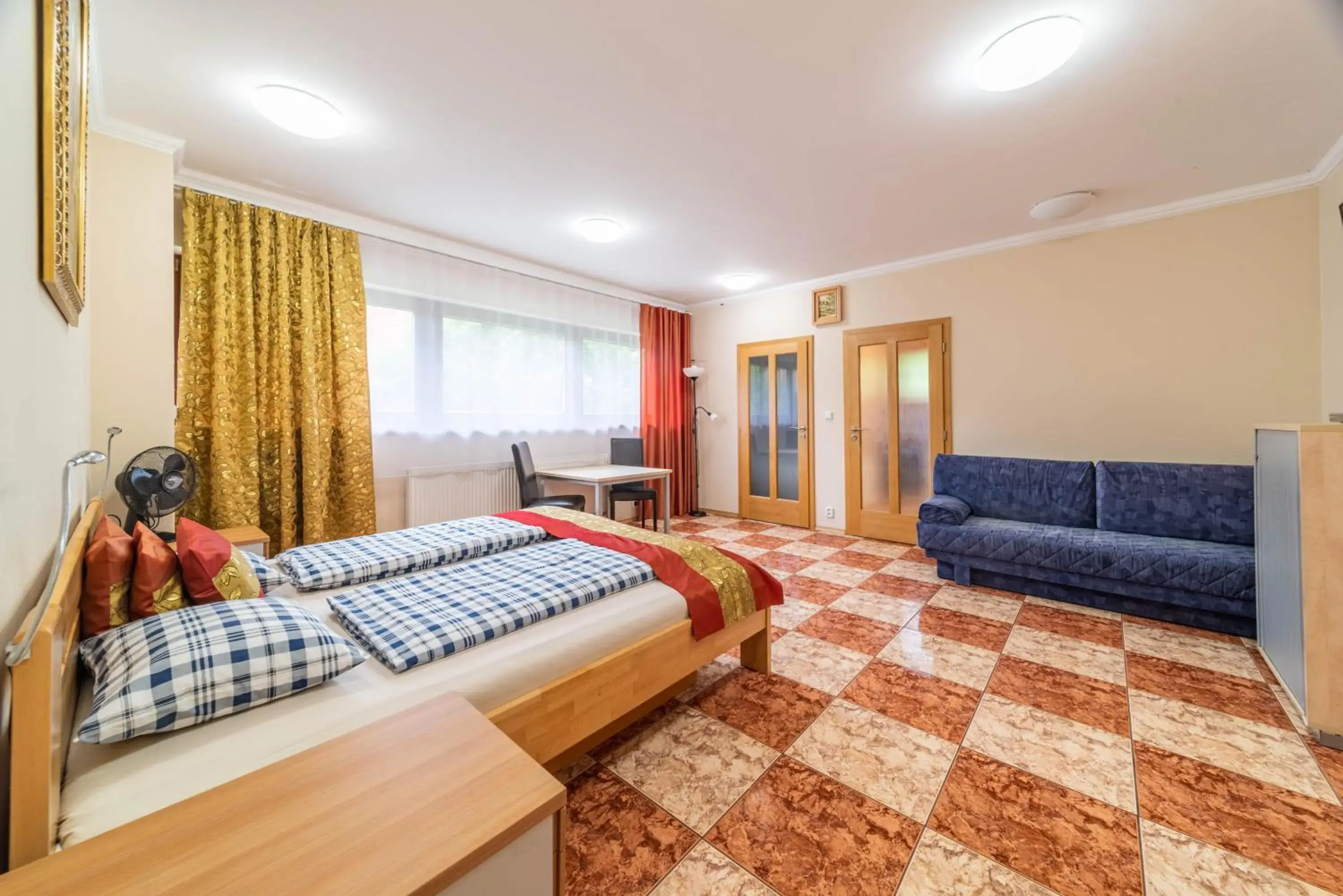 Apartmán blizko centra Prahy Apartmán blizko centra Prahy