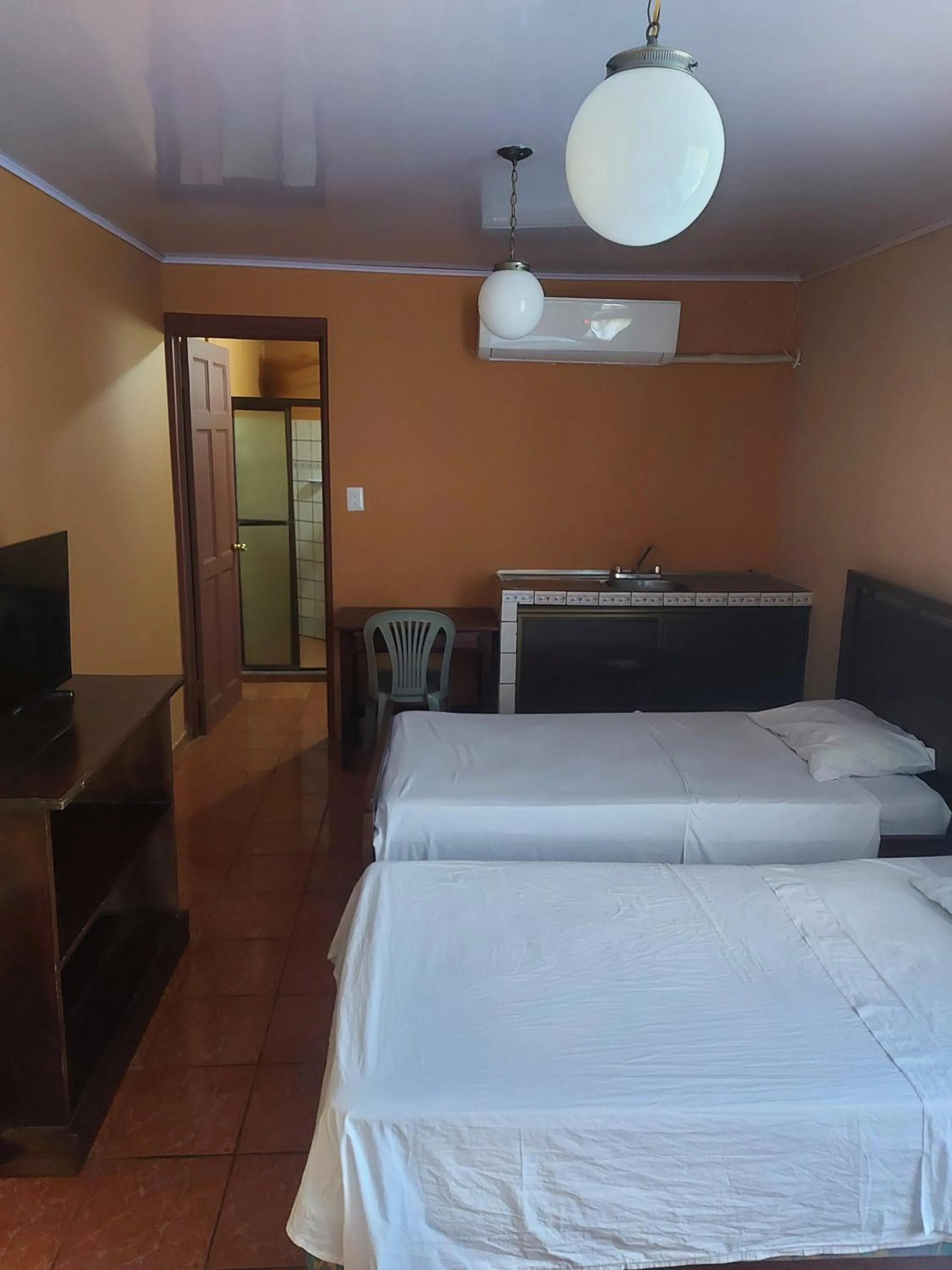 Photo of the whole room, Bed in Hotel Torre Fuerte