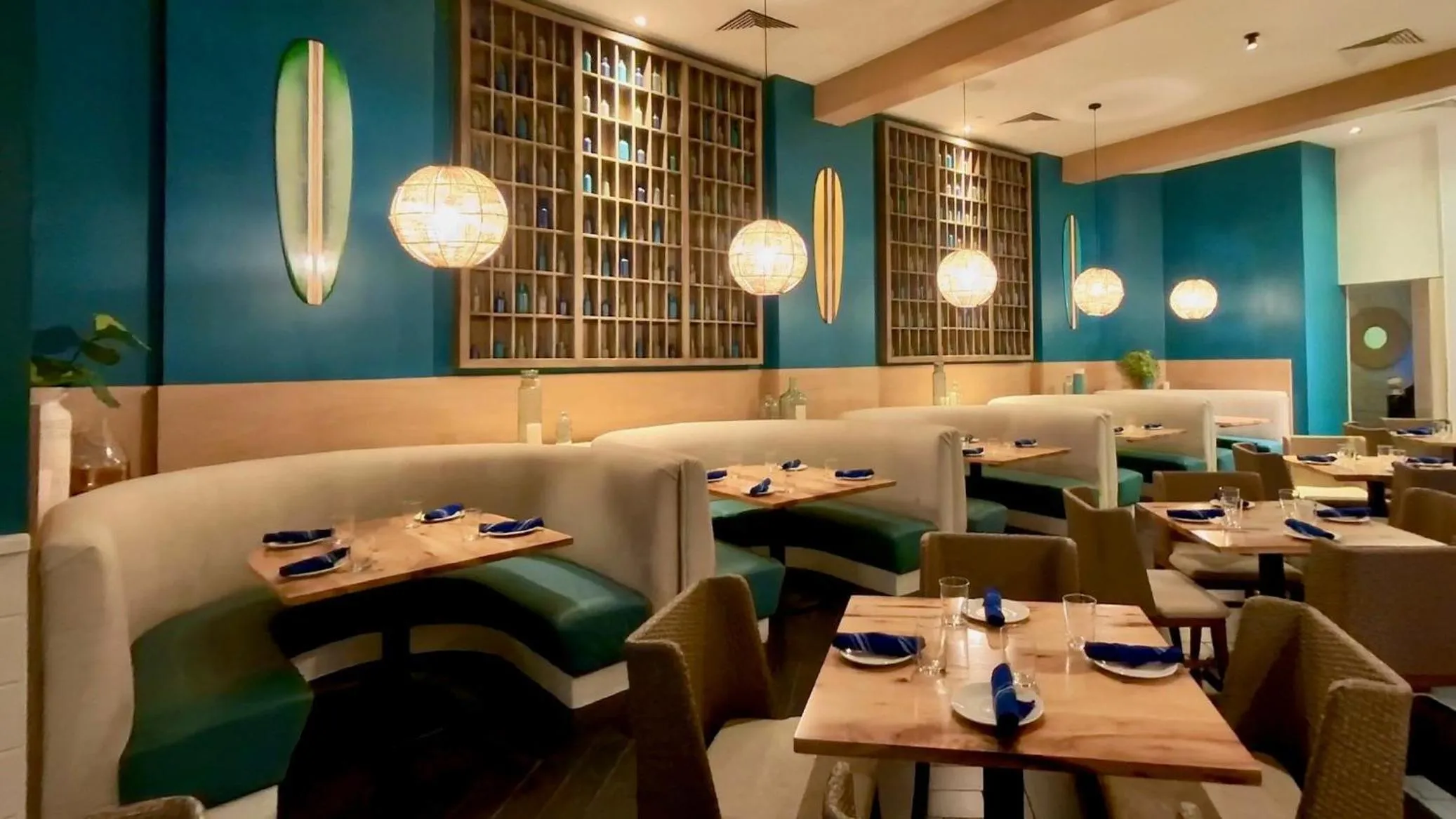 Restaurant/places to eat in Riviera Resort Palm Springs