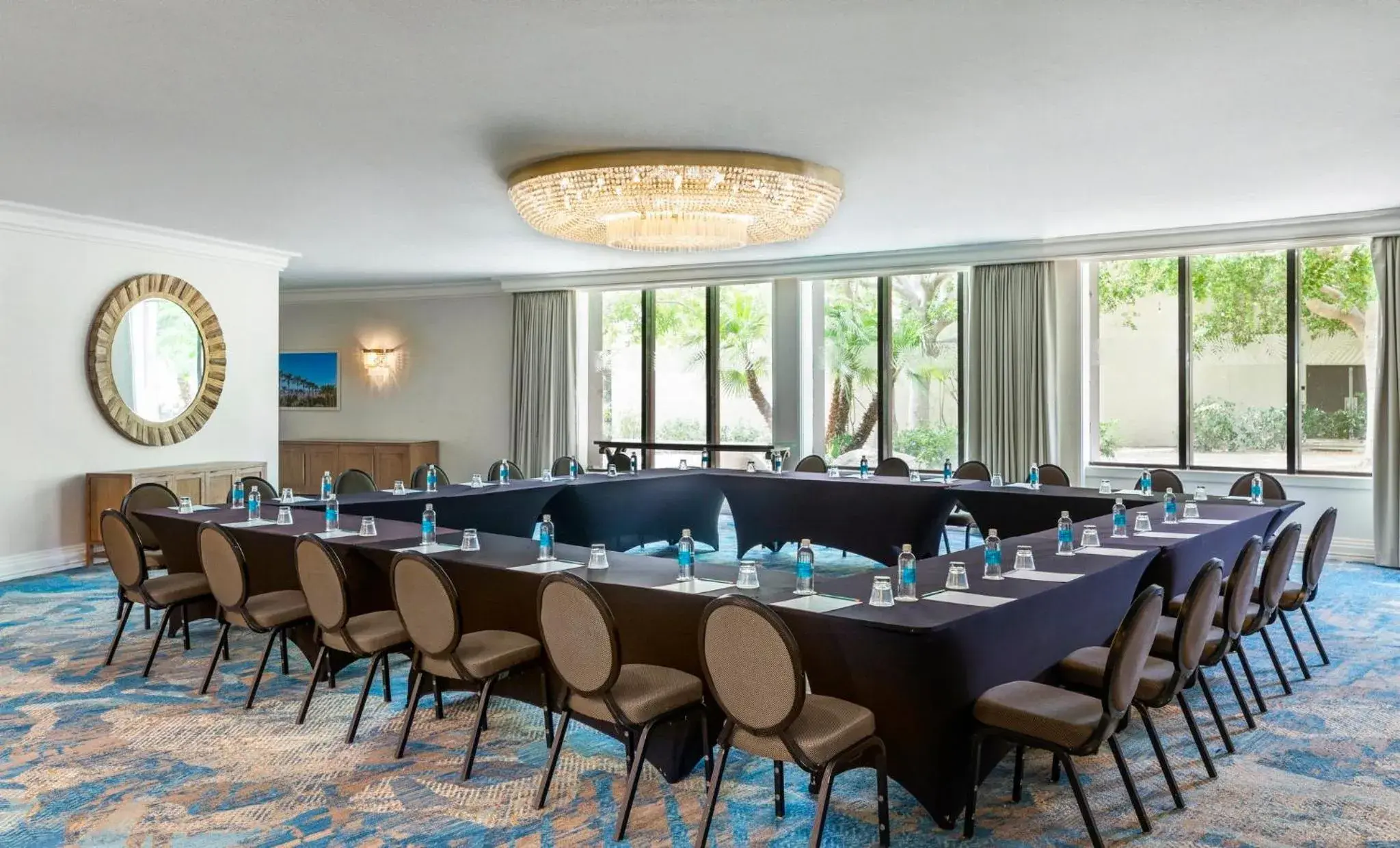 Spa and wellness centre/facilities in Riviera Resort Palm Springs Spa and wellness centre/facilities in Riviera Resort Palm Springs