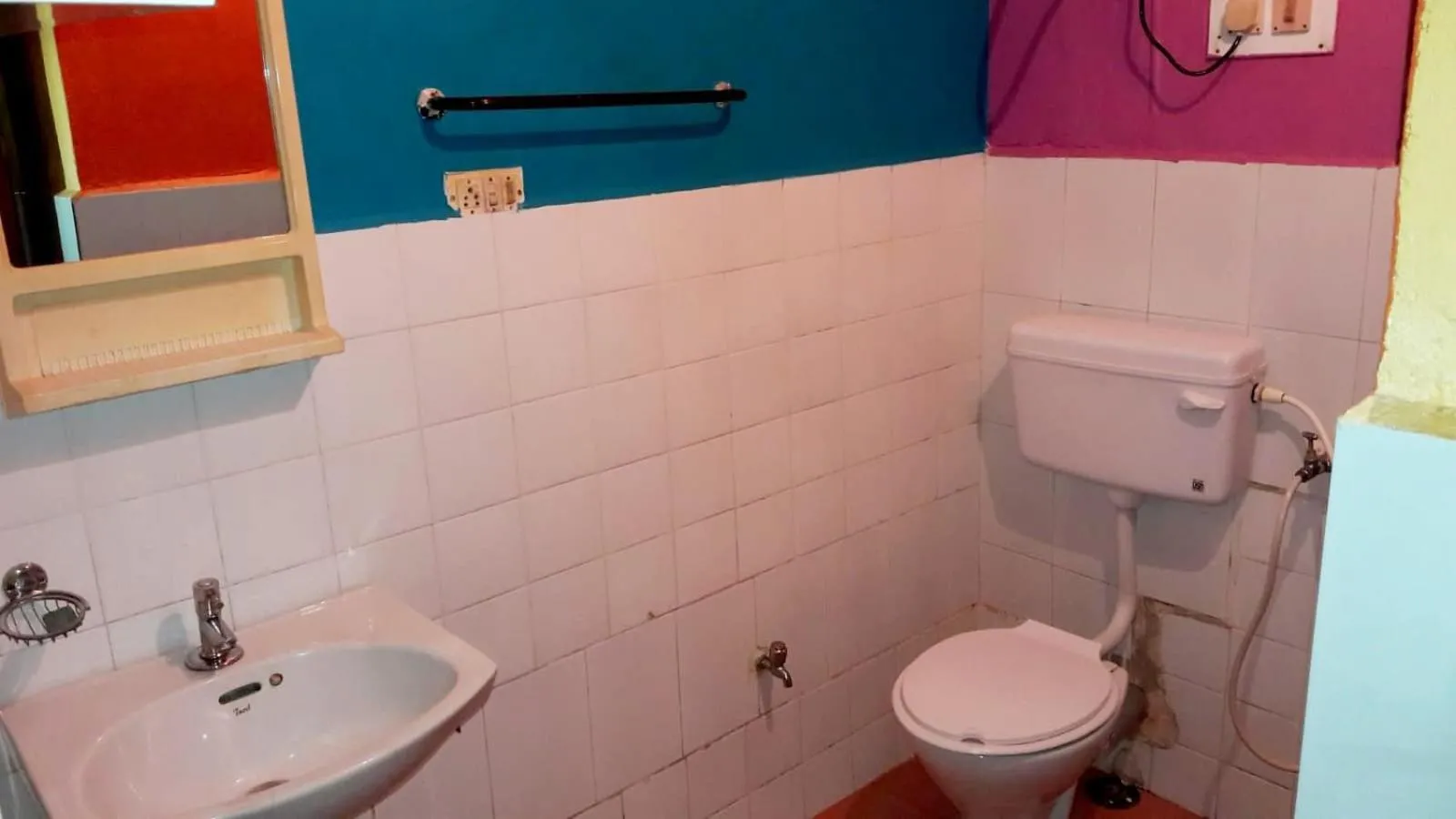 Honey Palace Homestay