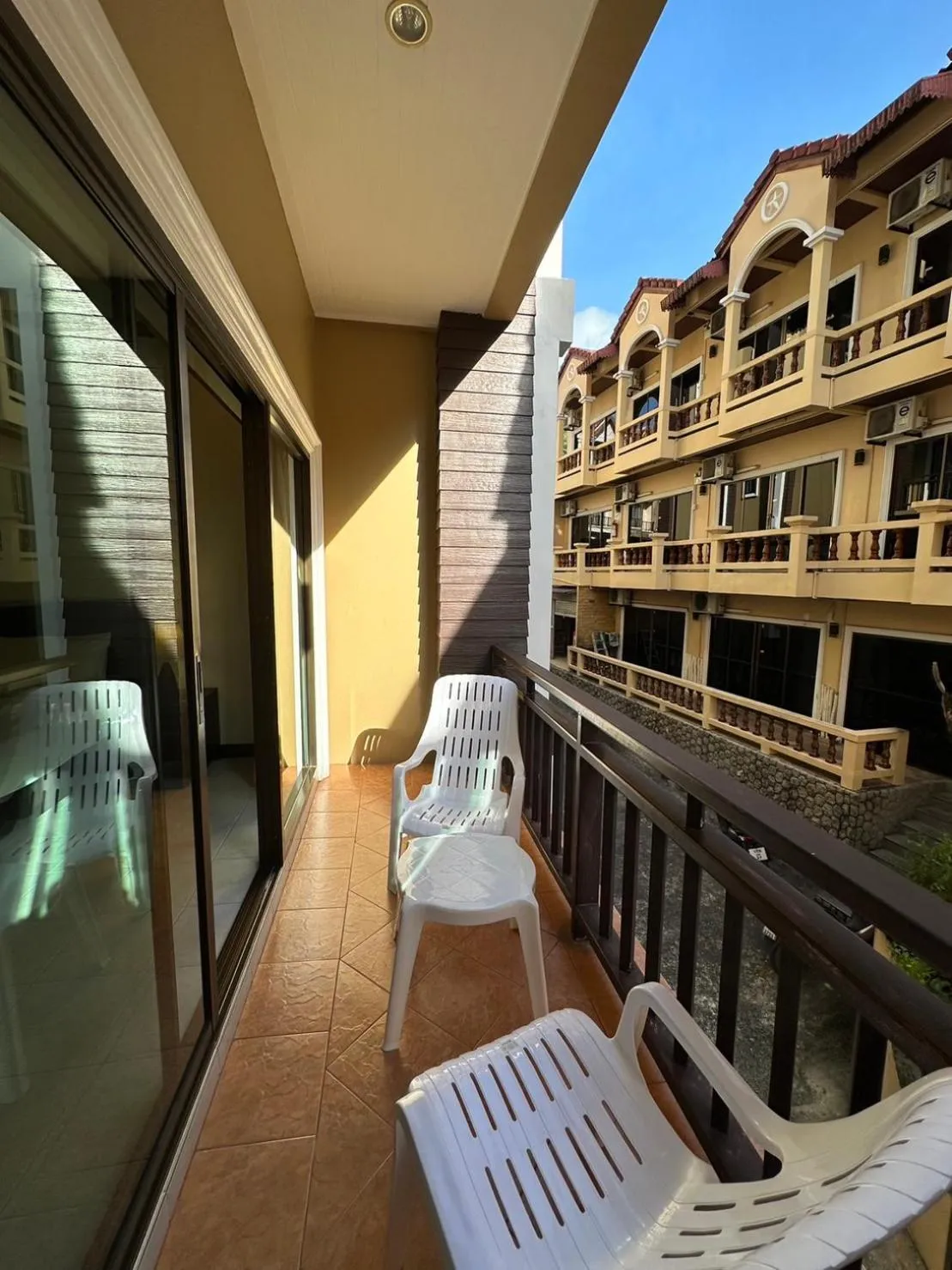 Balcony/Terrace in Baan Kingkeaw Thamdee Patong