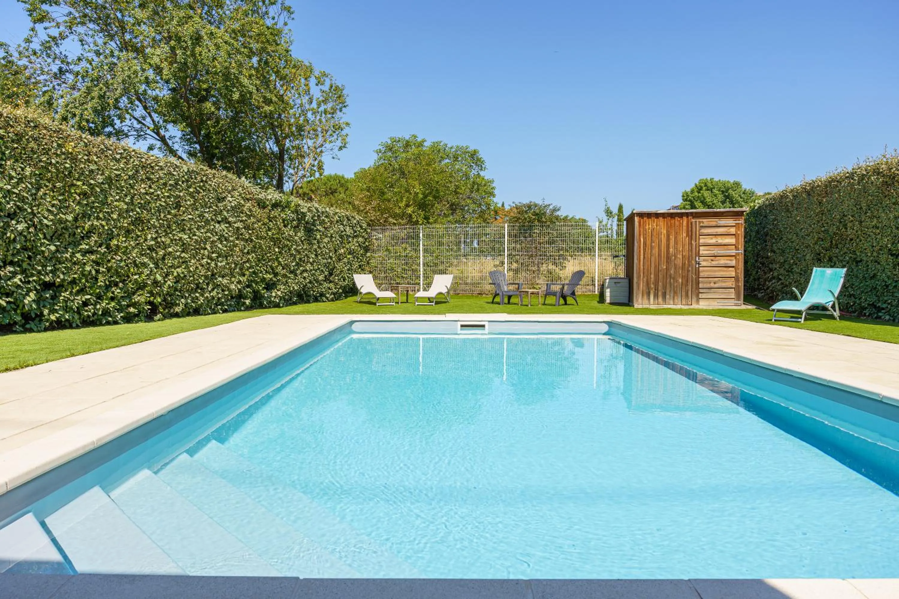 Garden view in Brit Hotel Confort Manosque Cadarache