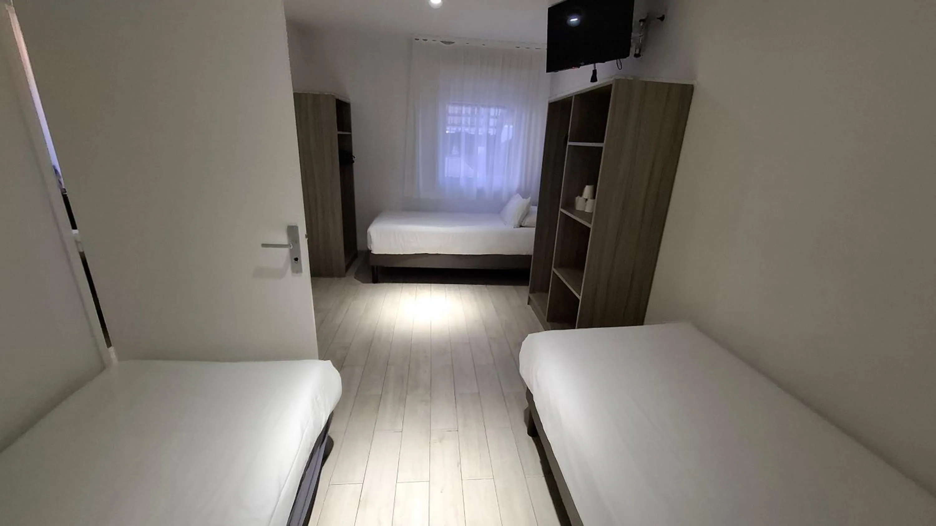 Photo of the whole room, Bed in Brit Hotel Confort Manosque Cadarache