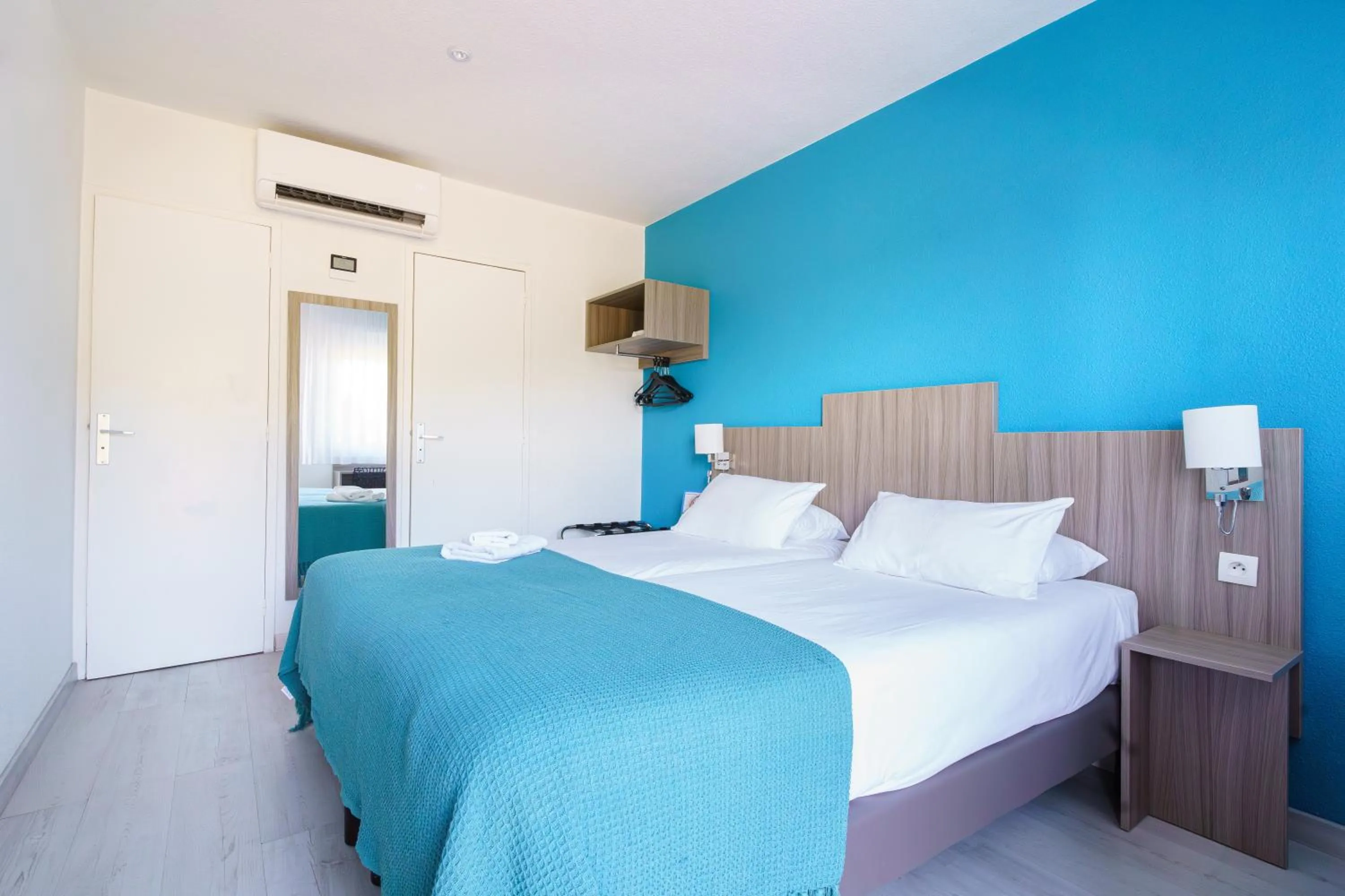 Photo of the whole room, Bed in Brit Hotel Confort Manosque Cadarache