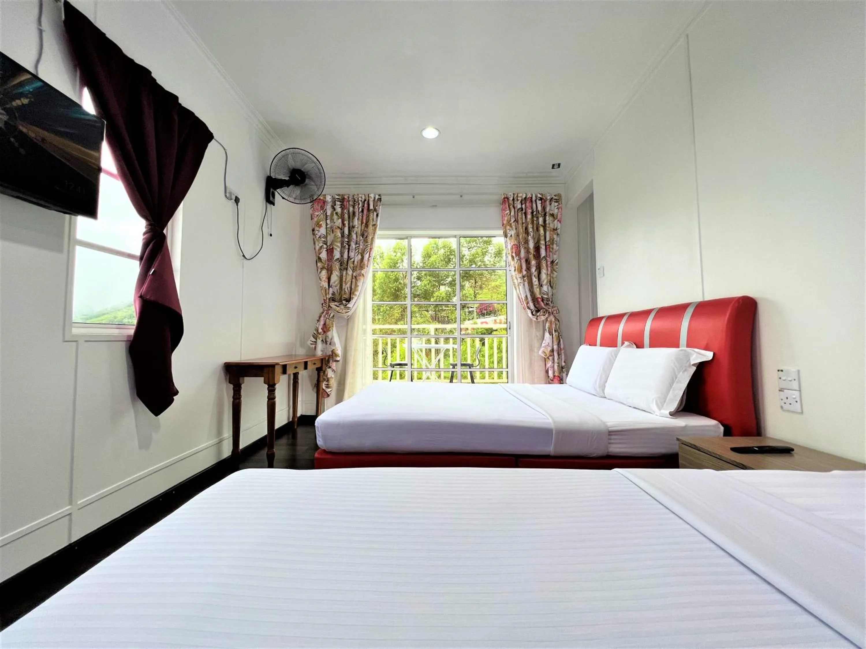 Bed in Suang Noh Homestay Kundasang