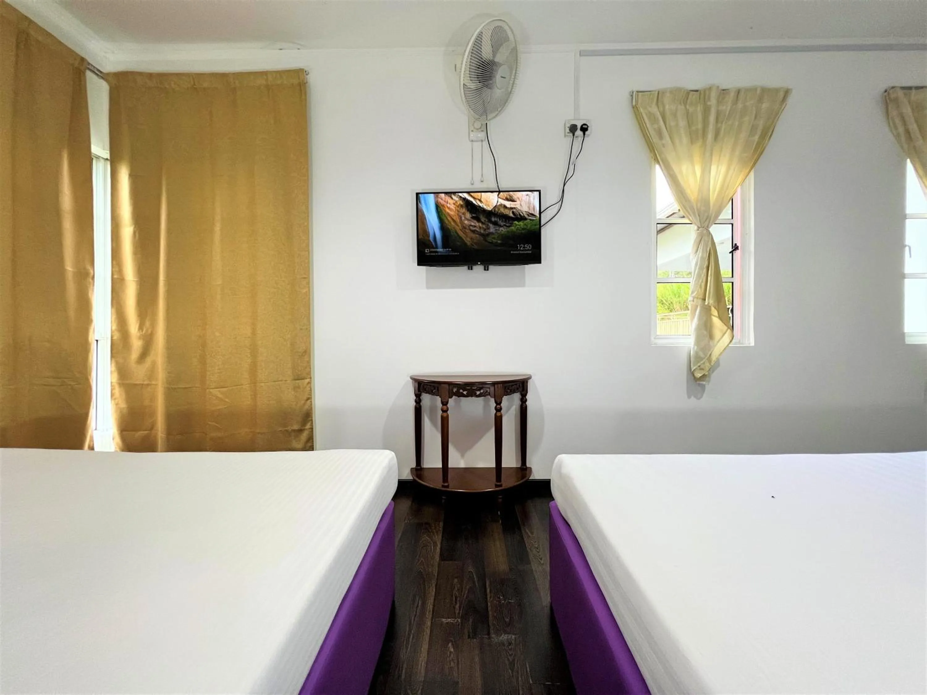 Bed in Suang Noh Homestay Kundasang