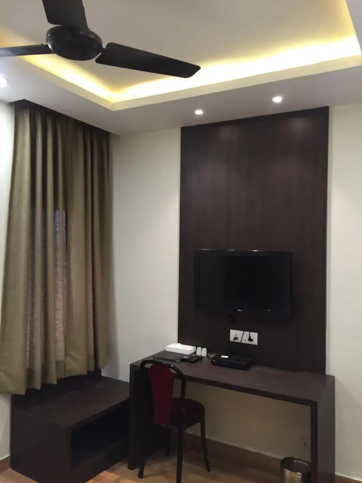 Bedroom in Pamposh Guest House GK II Market Bedroom in Pamposh Guest House GK II Market