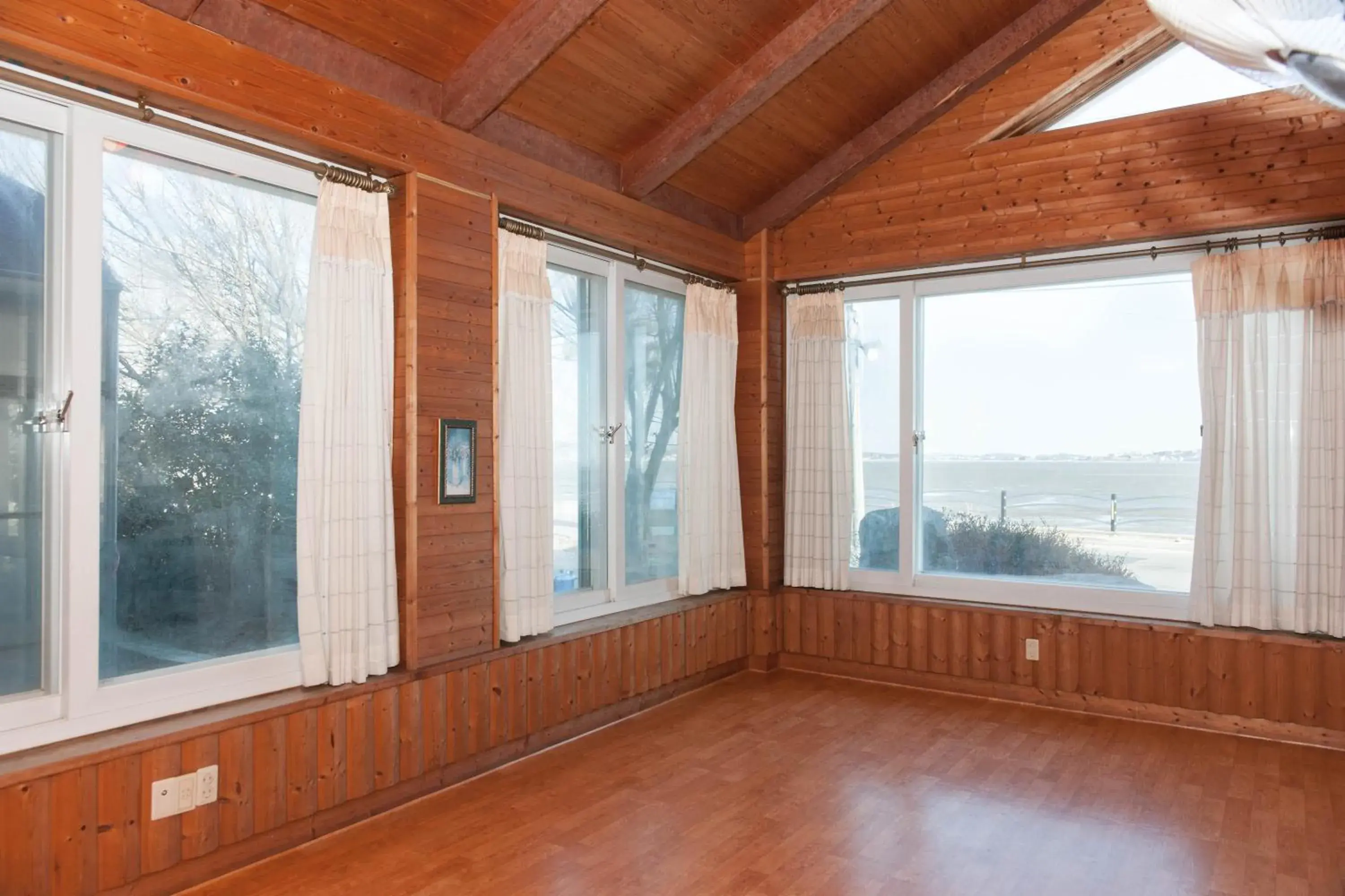 Sunrise Pension Sunrise Pension