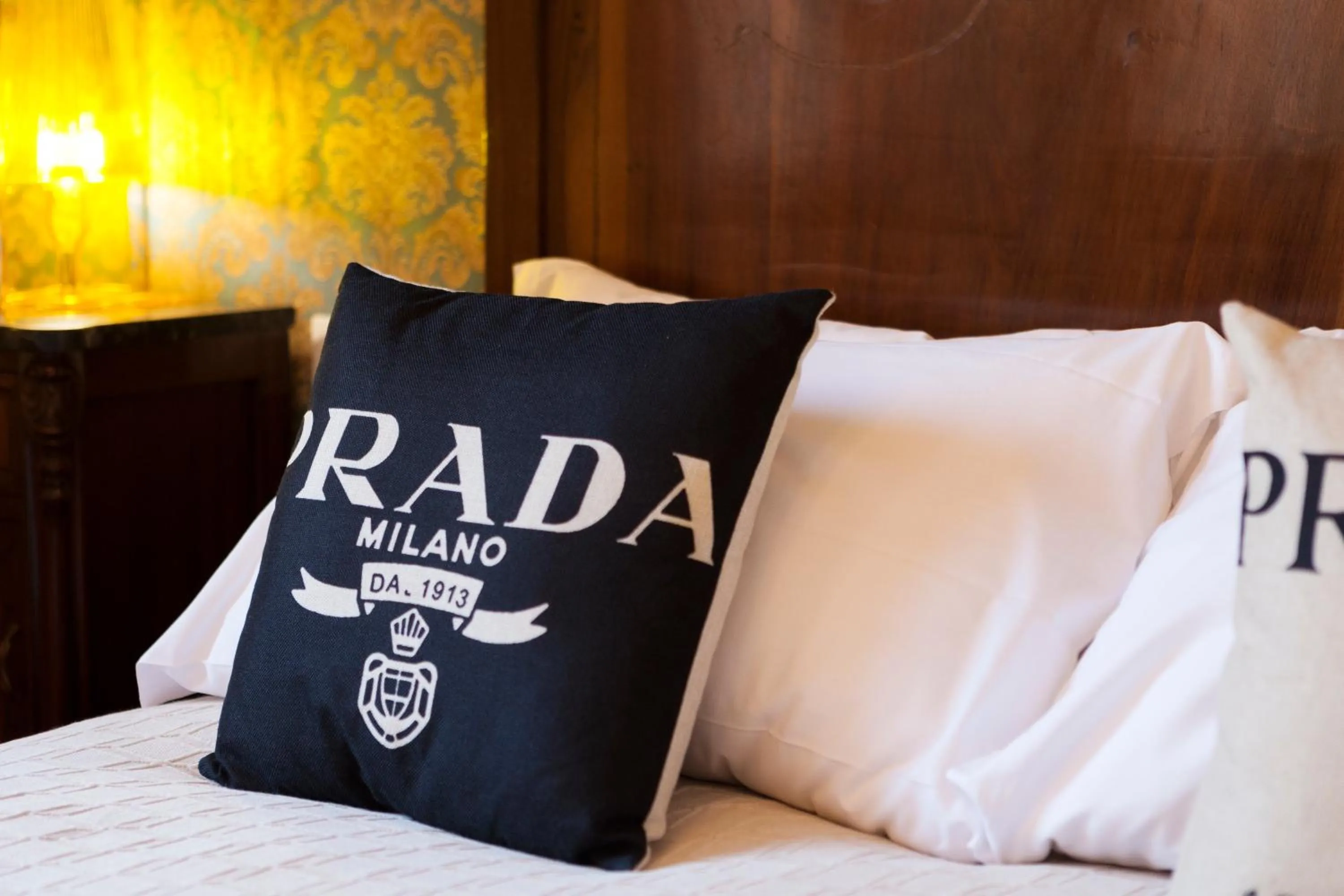 Bed in Regina Bed and Breakfast