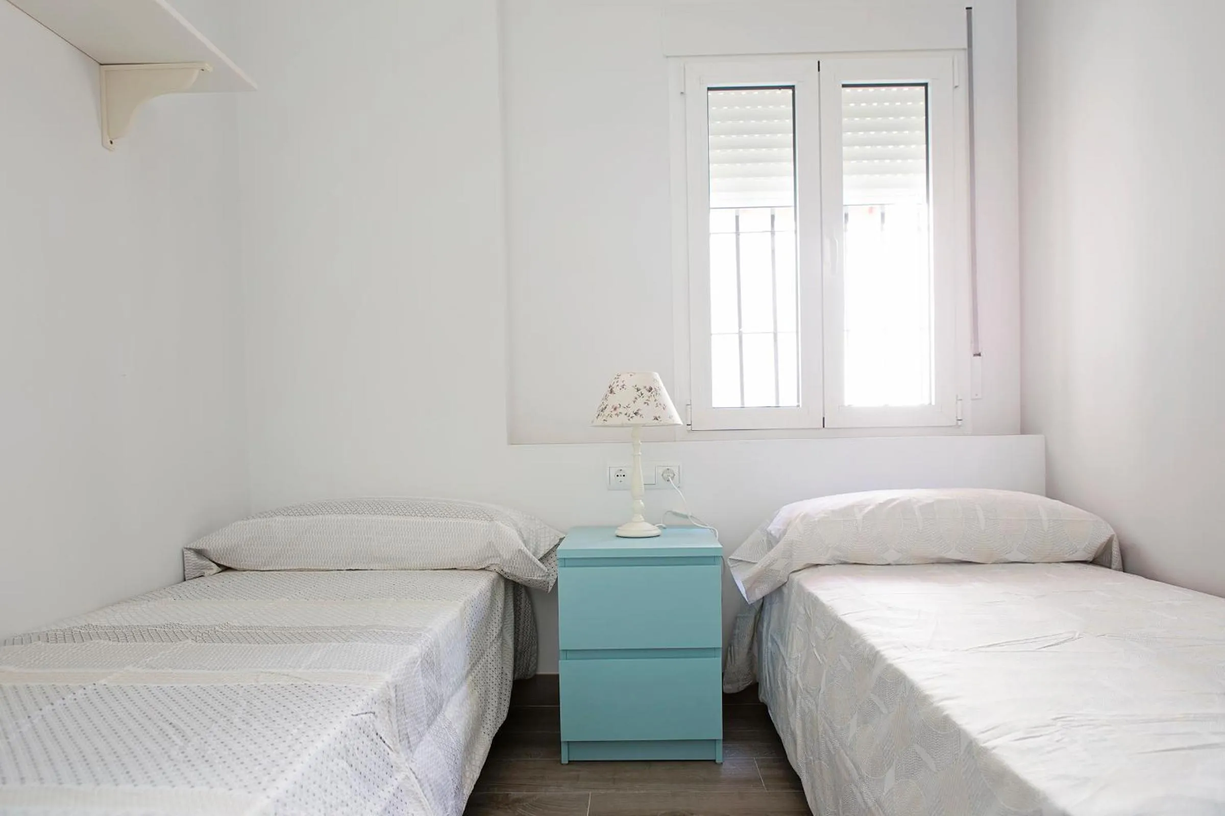 Bedroom, Bed in Hello Málaga Flat Victoria