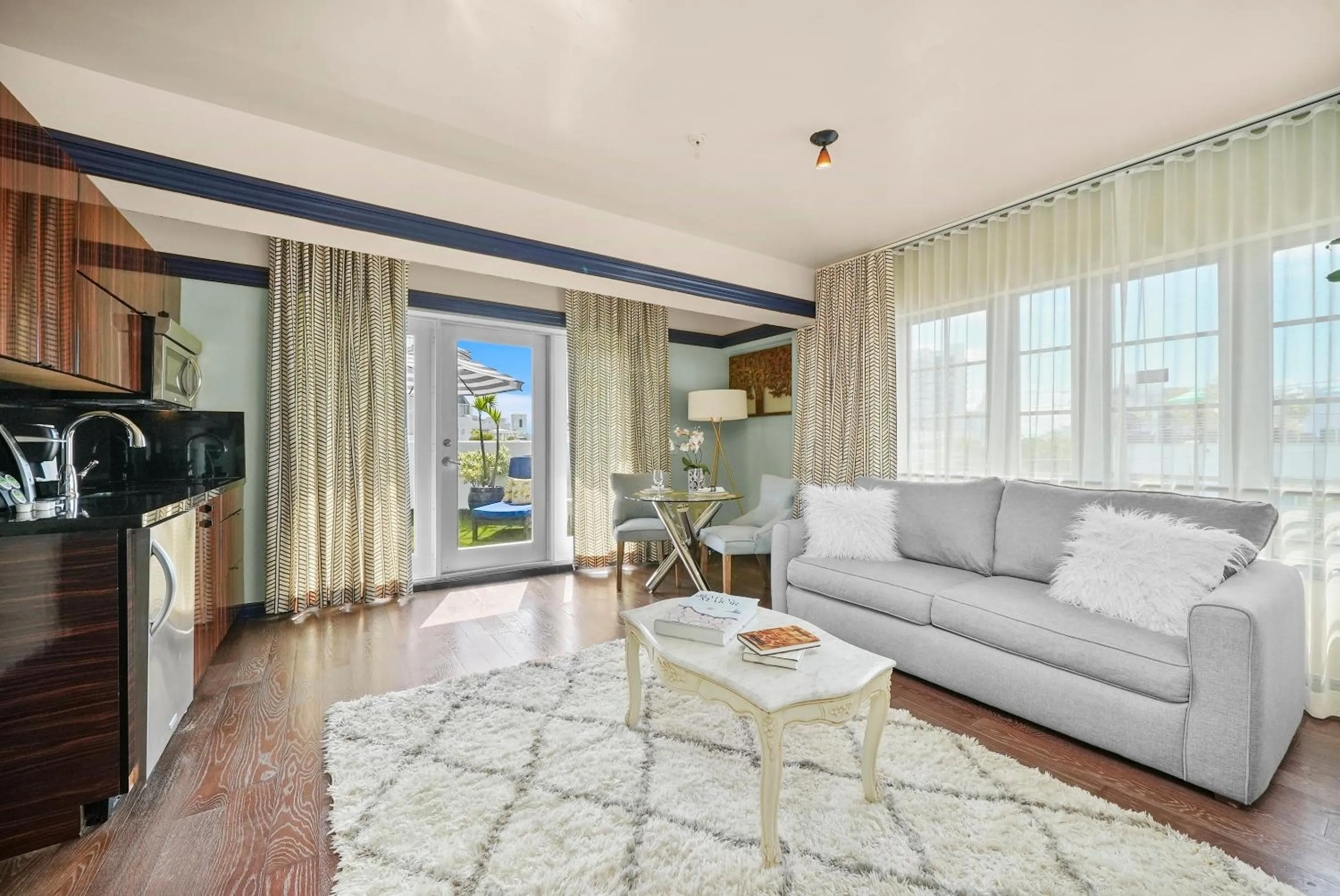 Living room in Riviera Suites