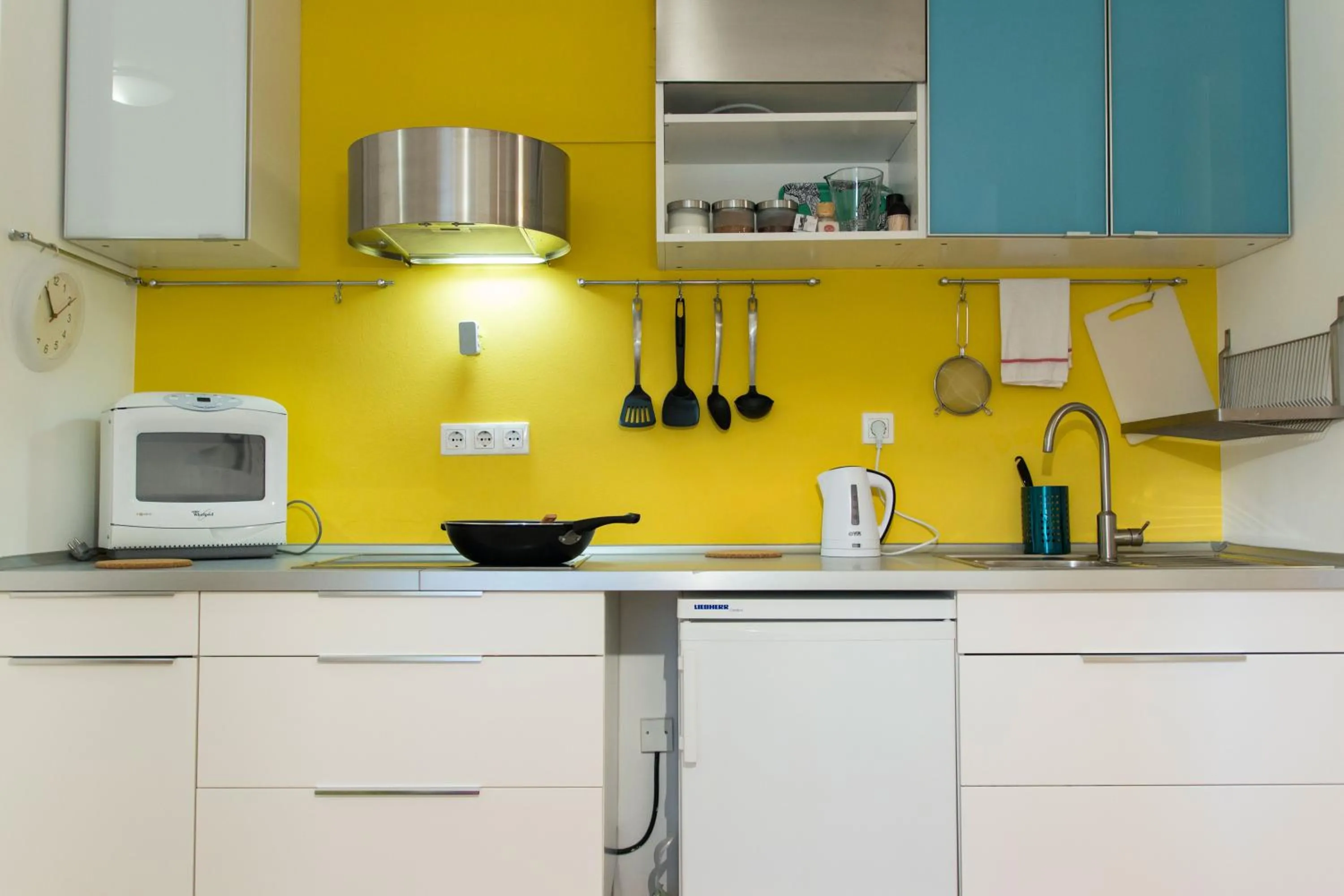 Kitchen or kitchenette in Studio L