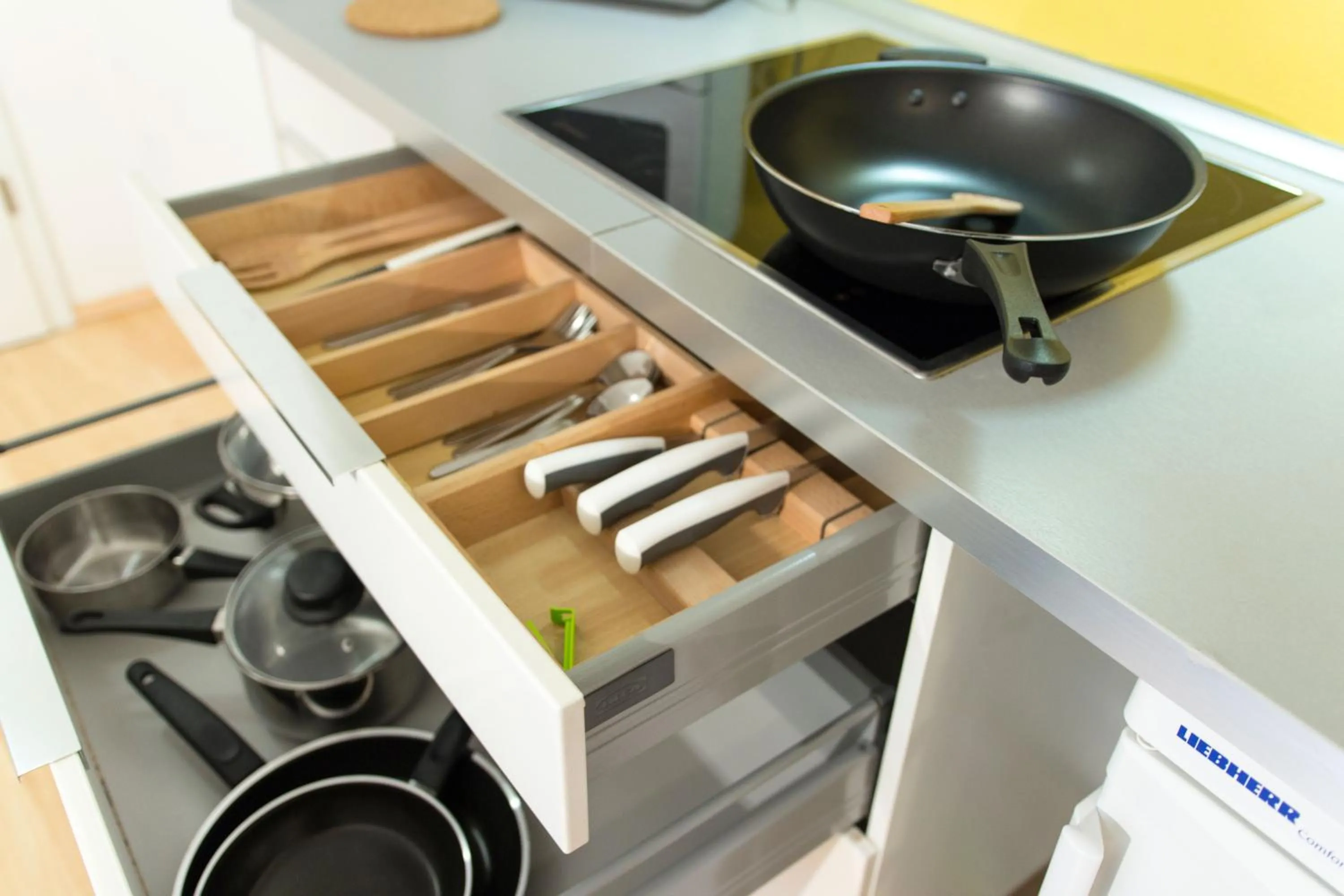 Kitchen or kitchenette in Studio L