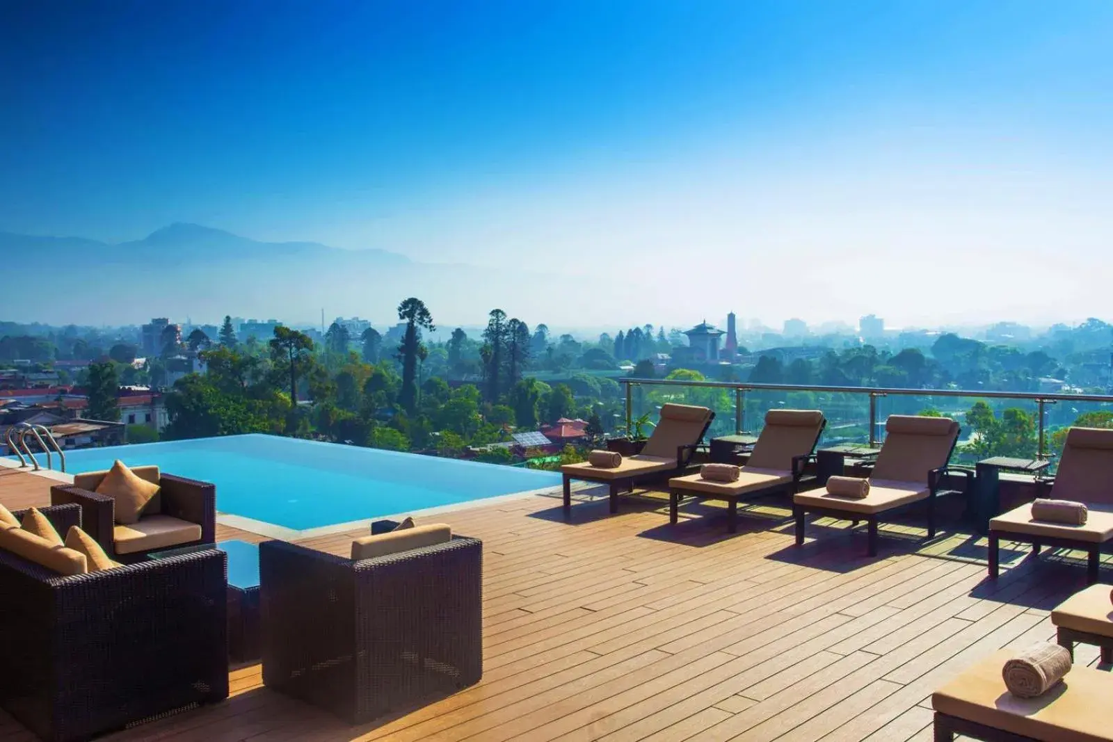 Swimming pool in Hotel Mulberry Swimming pool in Hotel Mulberry