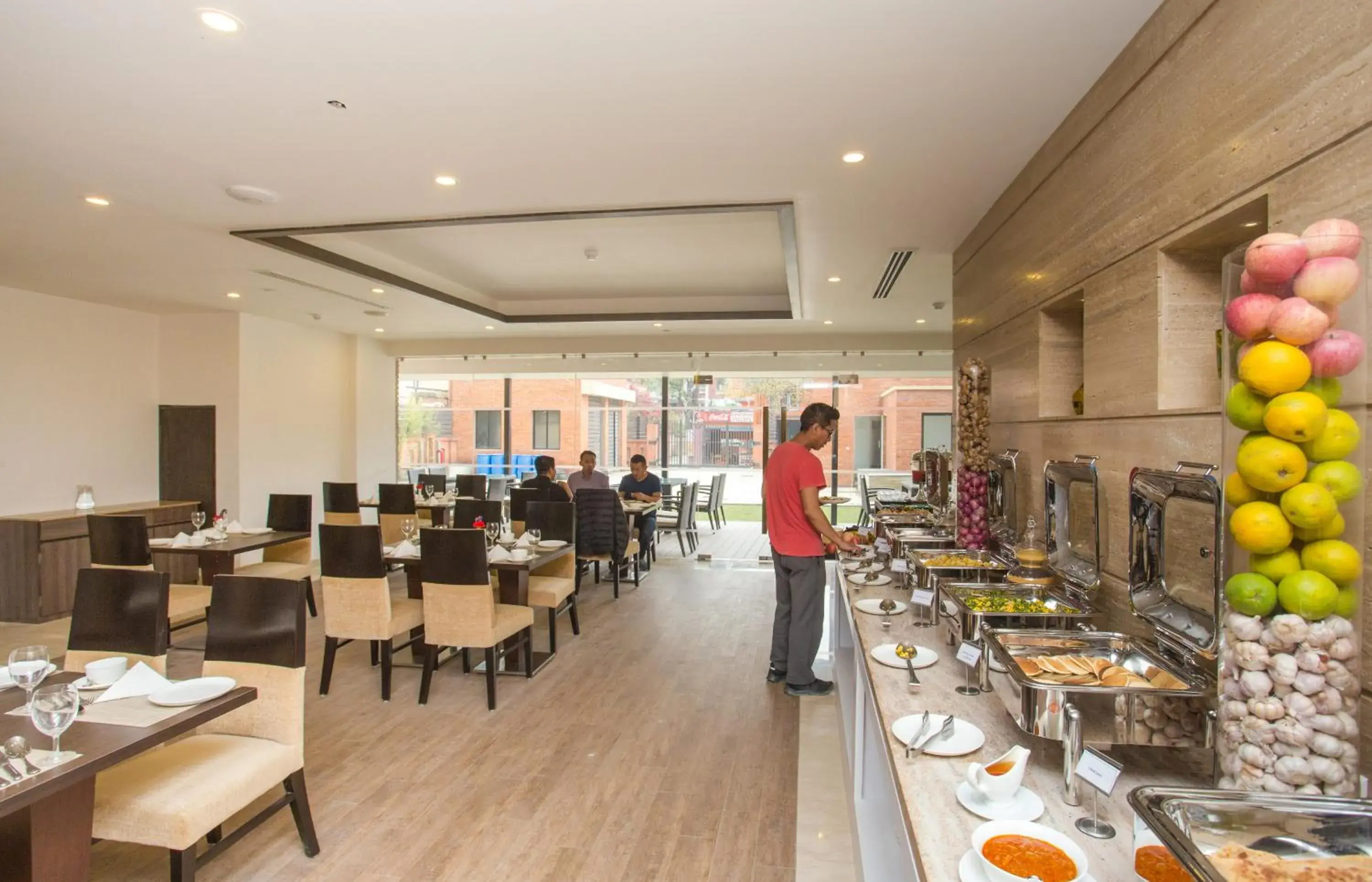 Restaurant/places to eat in Hotel Mulberry Restaurant/places to eat in Hotel Mulberry
