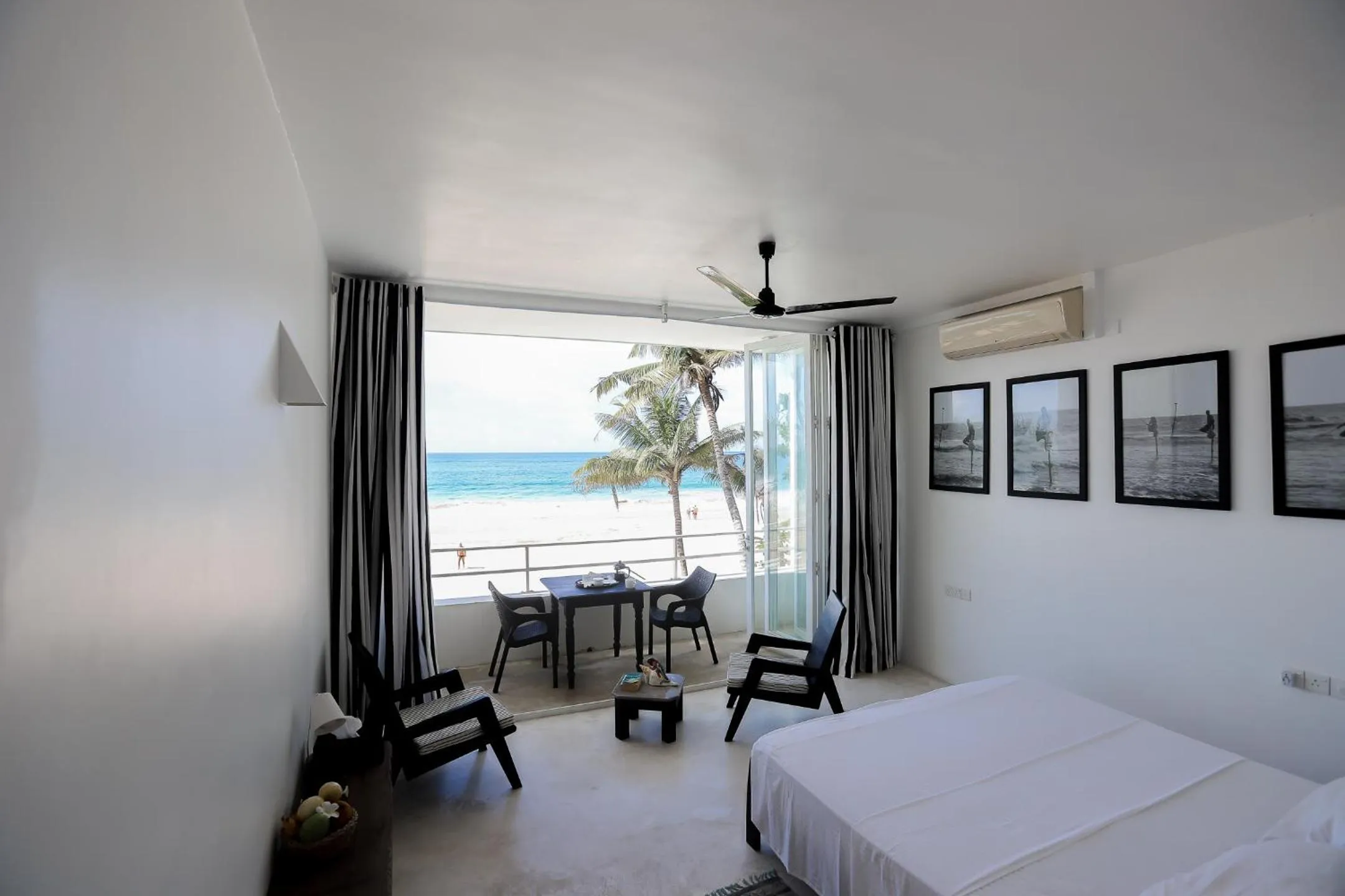 Bed in Bieshu Beach Hive