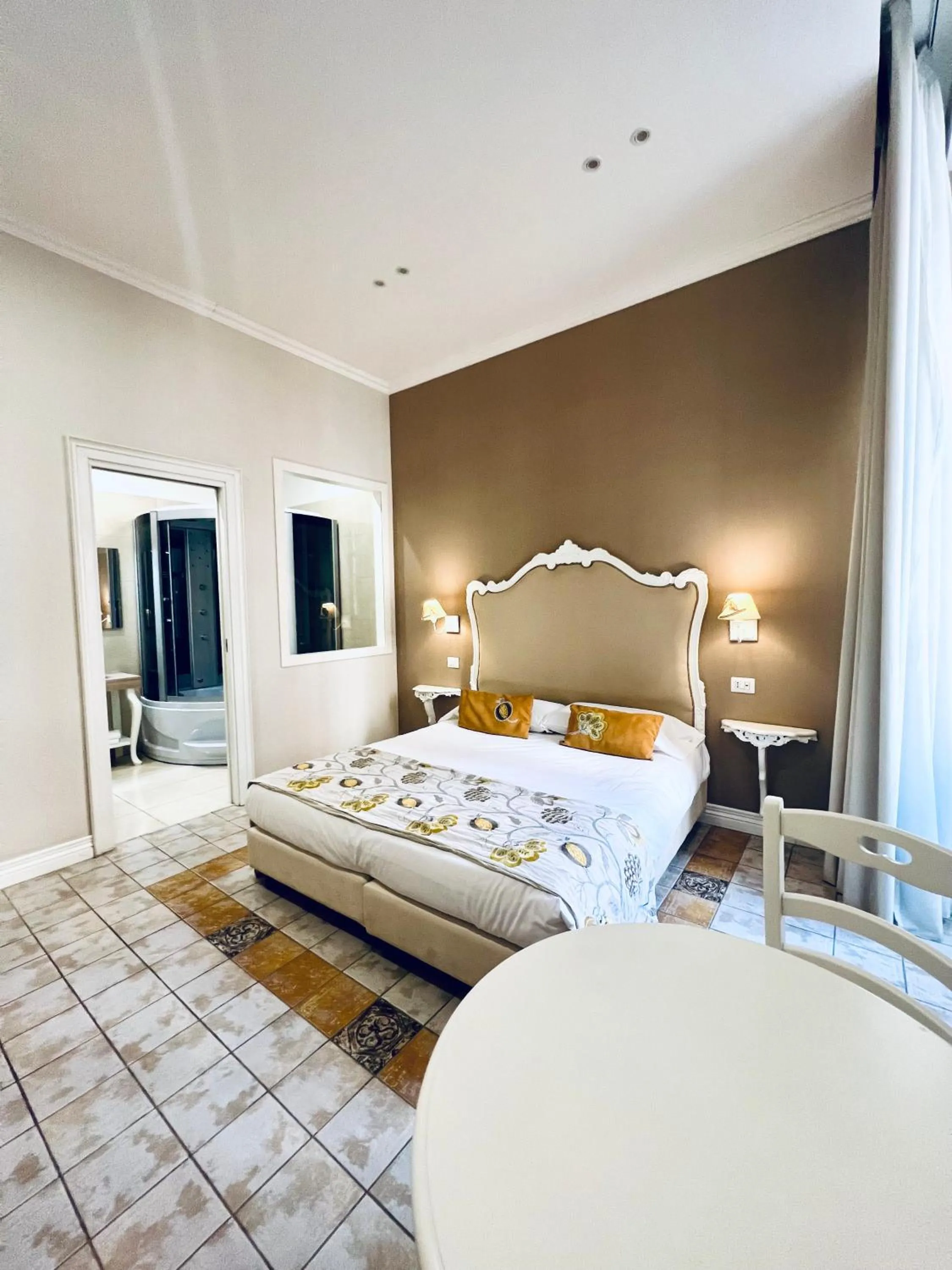 Bed in Certosa Suite