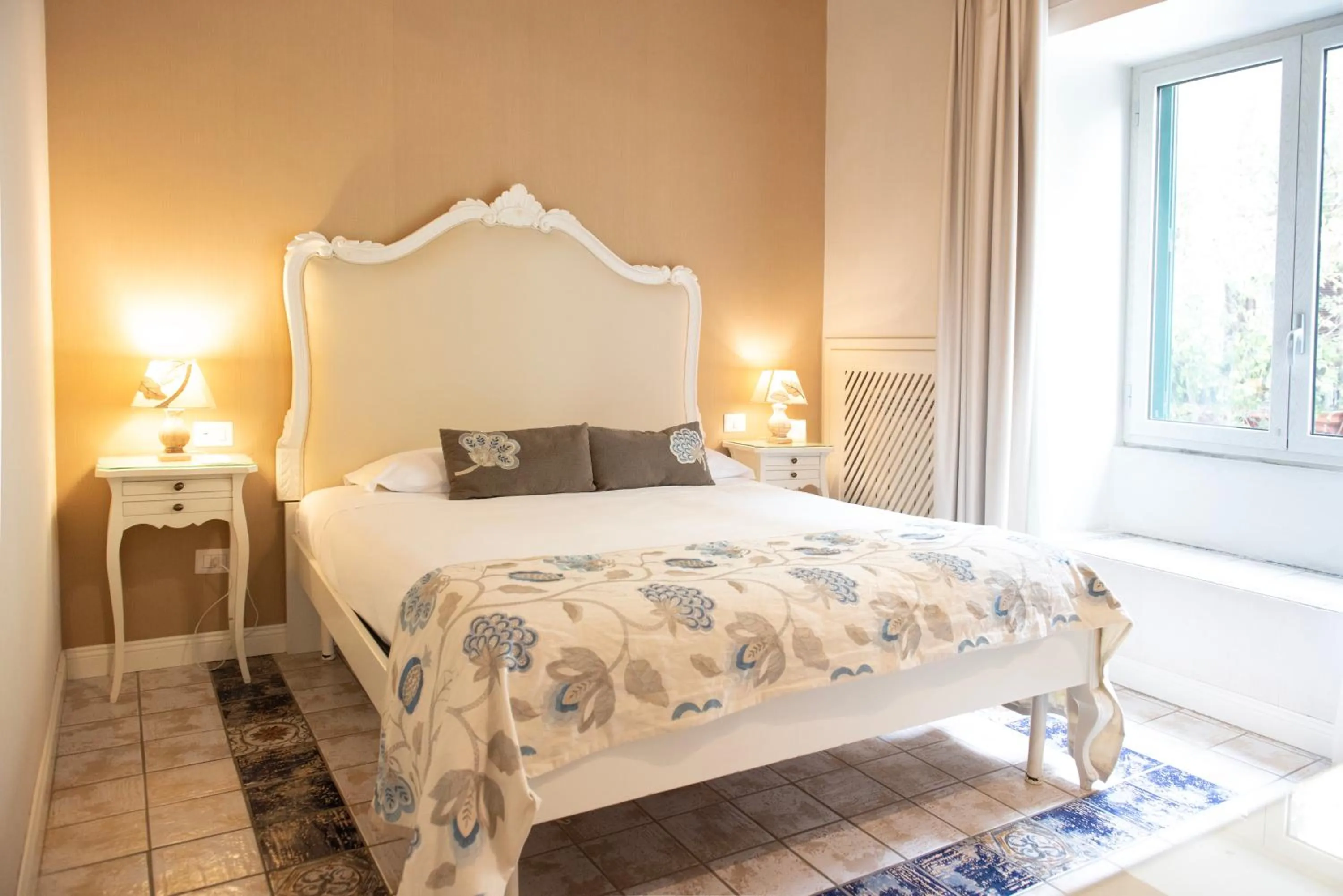 Bed in Certosa Suite