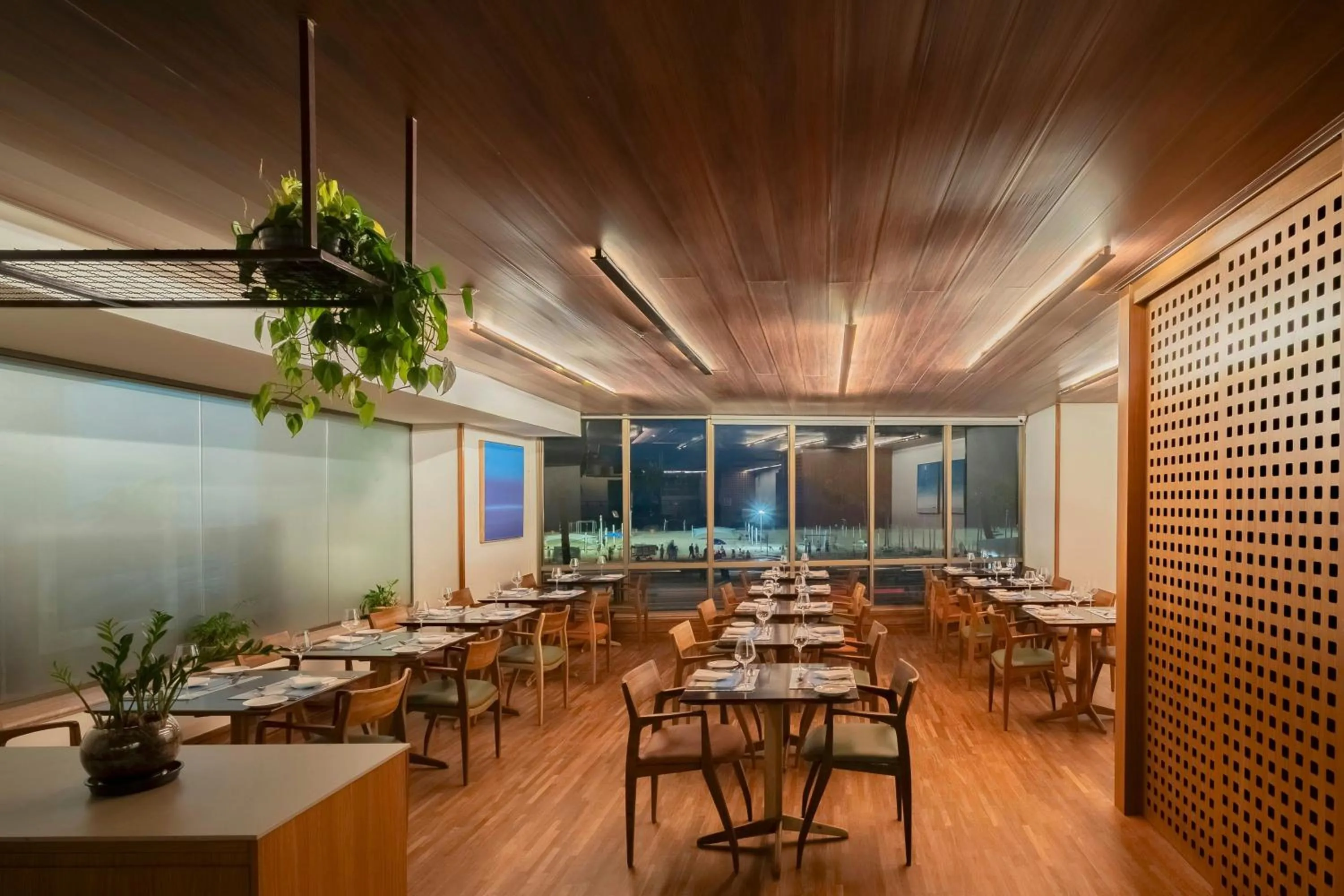 Restaurant/places to eat in JW Marriott Rio de Janeiro