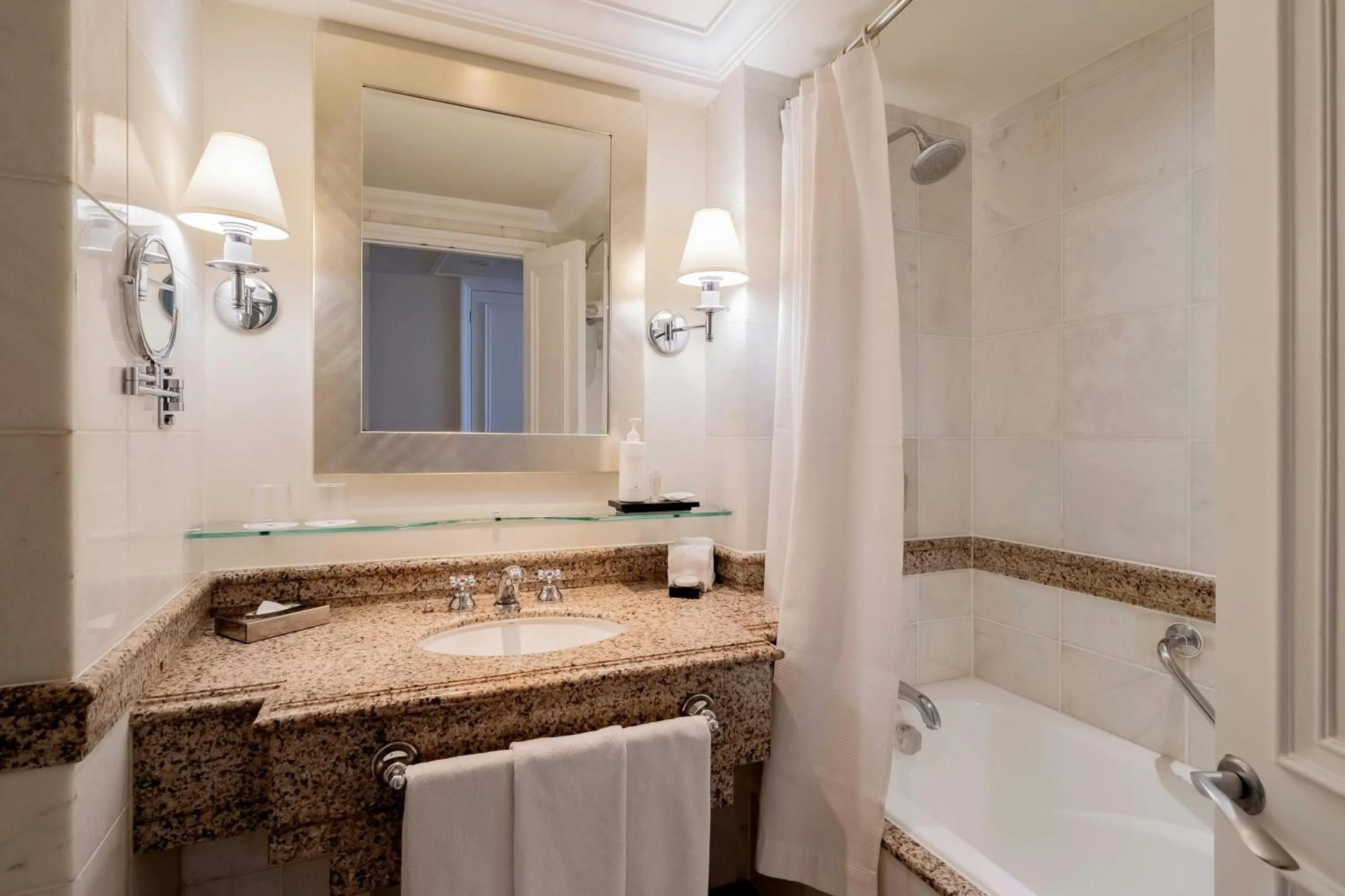 Bathroom in JW Marriott Rio de Janeiro