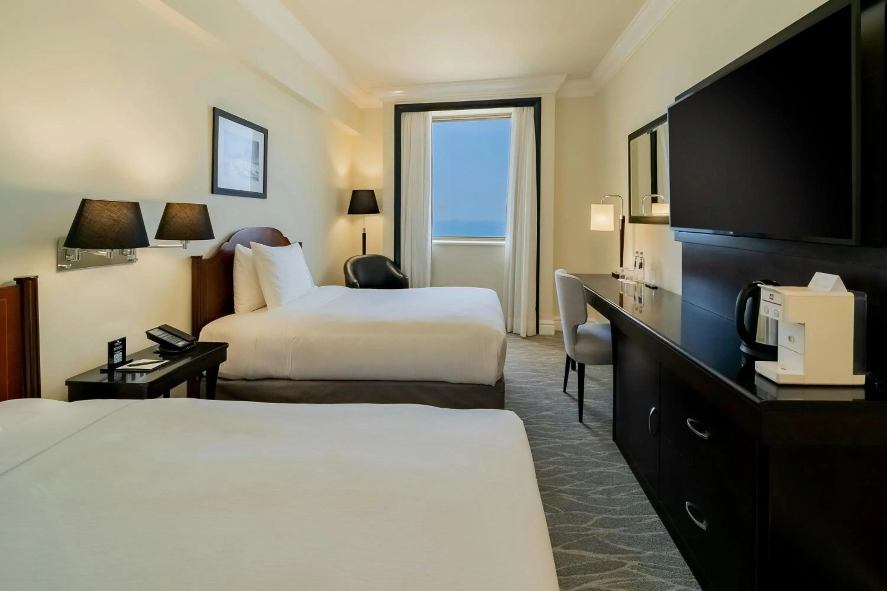 Photo of the whole room, Bed in JW Marriott Rio de Janeiro