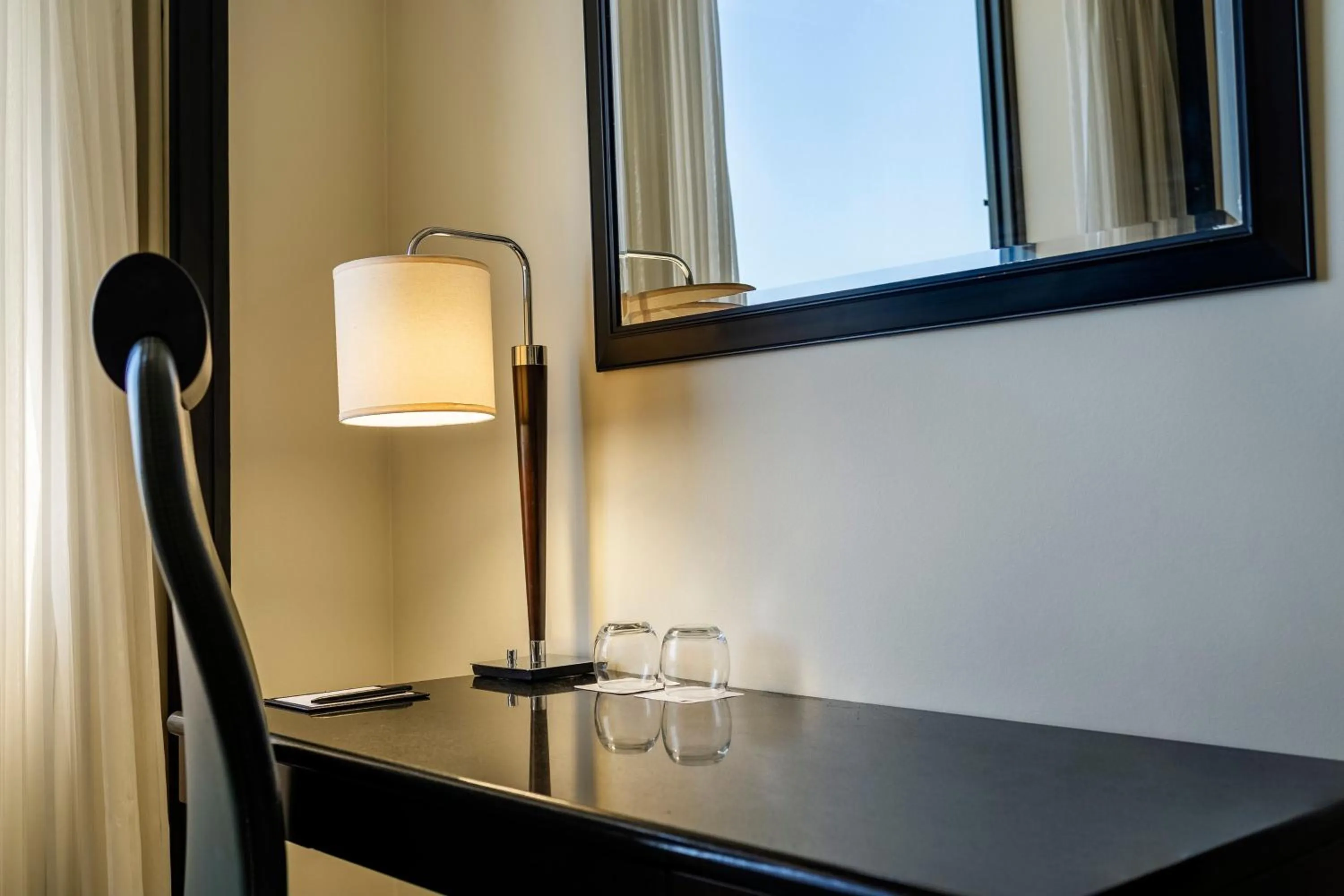 Photo of the whole room in JW Marriott Rio de Janeiro