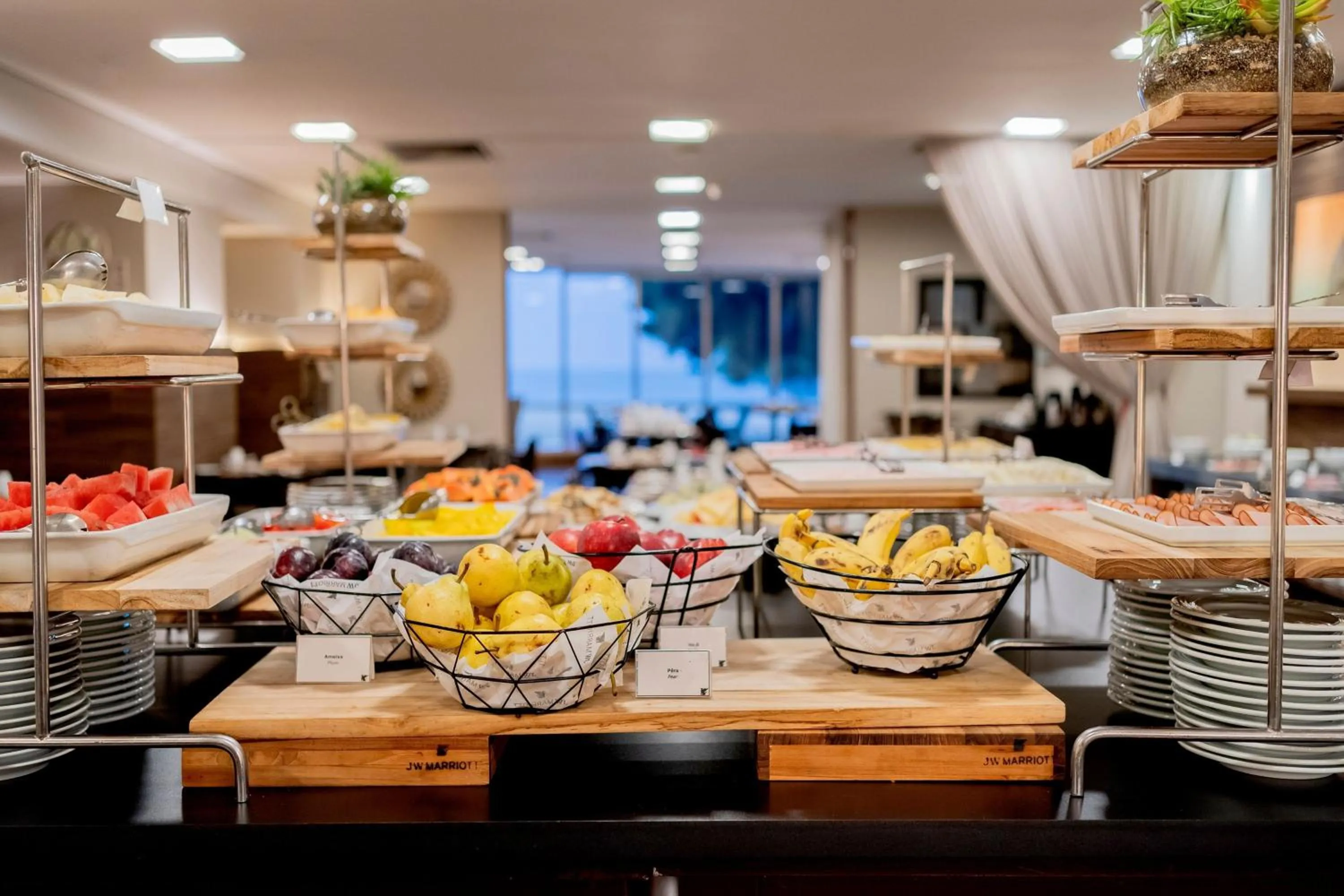 Restaurant/places to eat in JW Marriott Rio de Janeiro