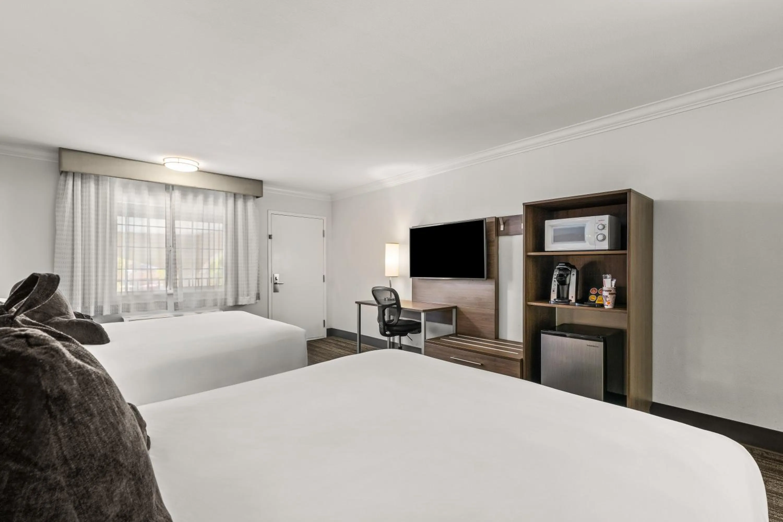 Bed in Signature Temecula