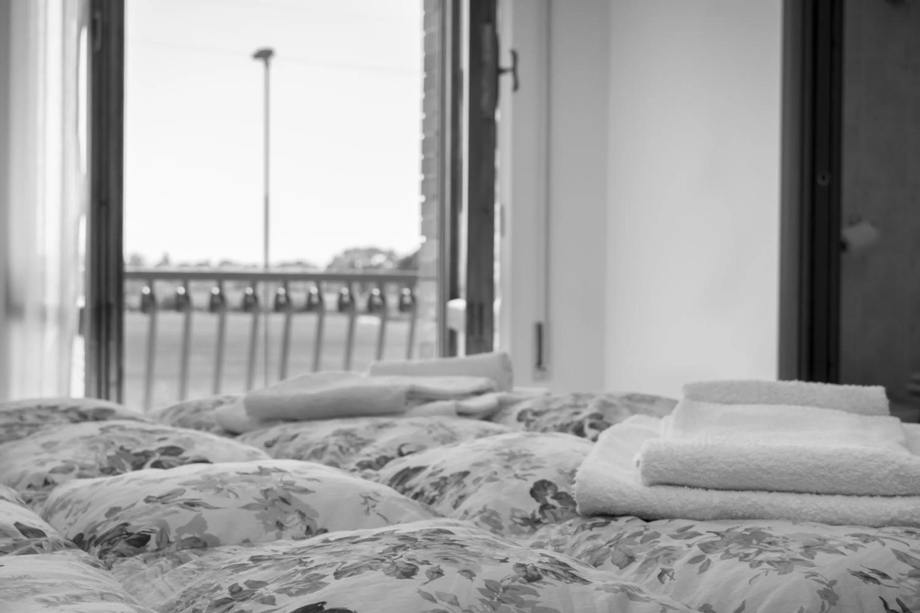 Bathroom, Bed in Camere Mariella