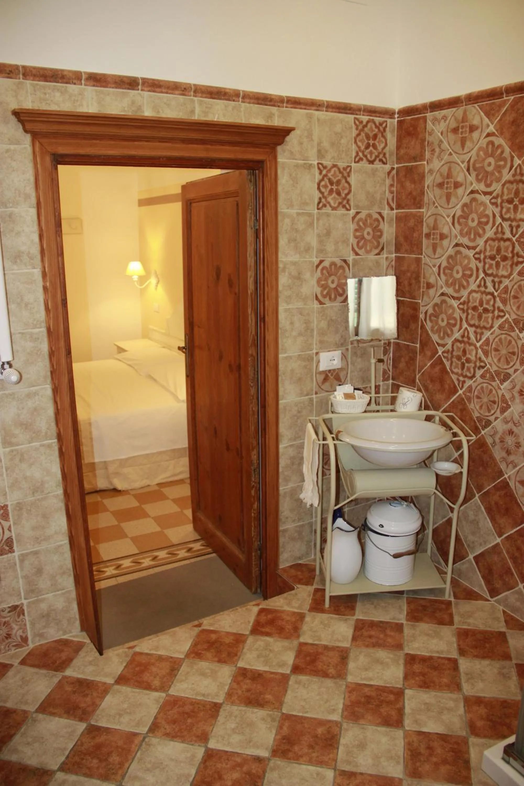 Bathroom, Bed in Guest House Domo Florenzia