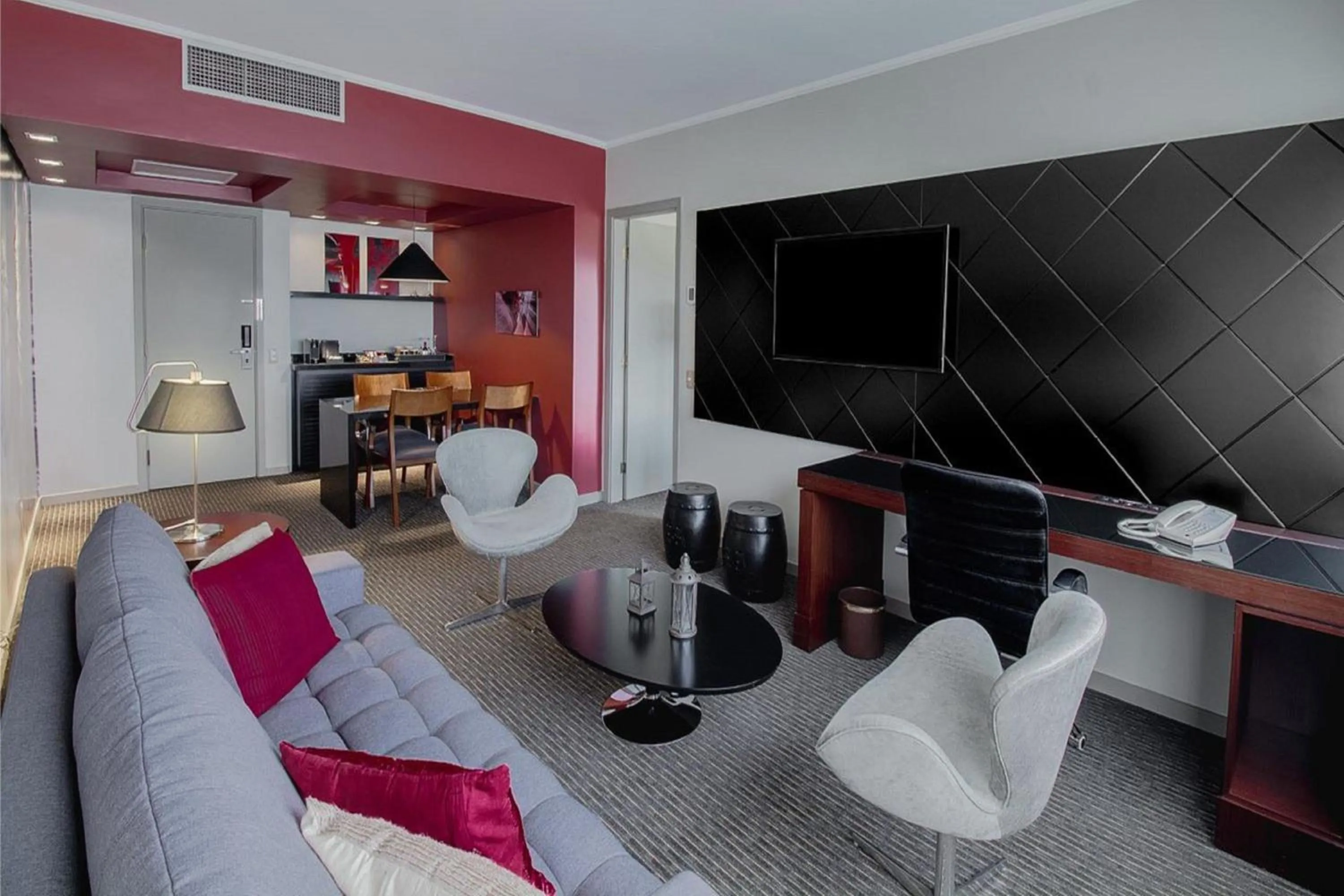 Bedroom in Marriott São Paulo Airport Hotel