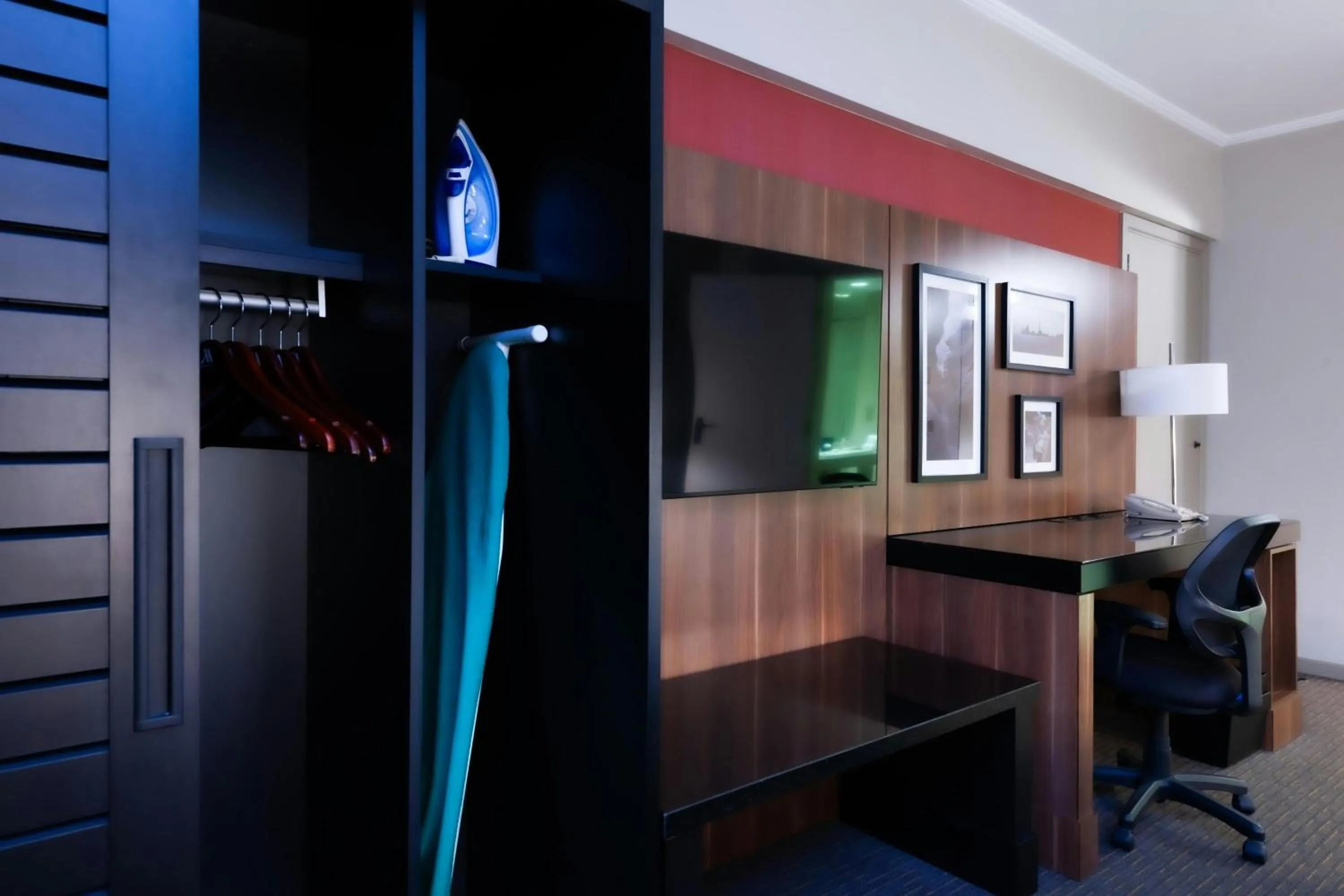 Photo of the whole room in Marriott São Paulo Airport Hotel