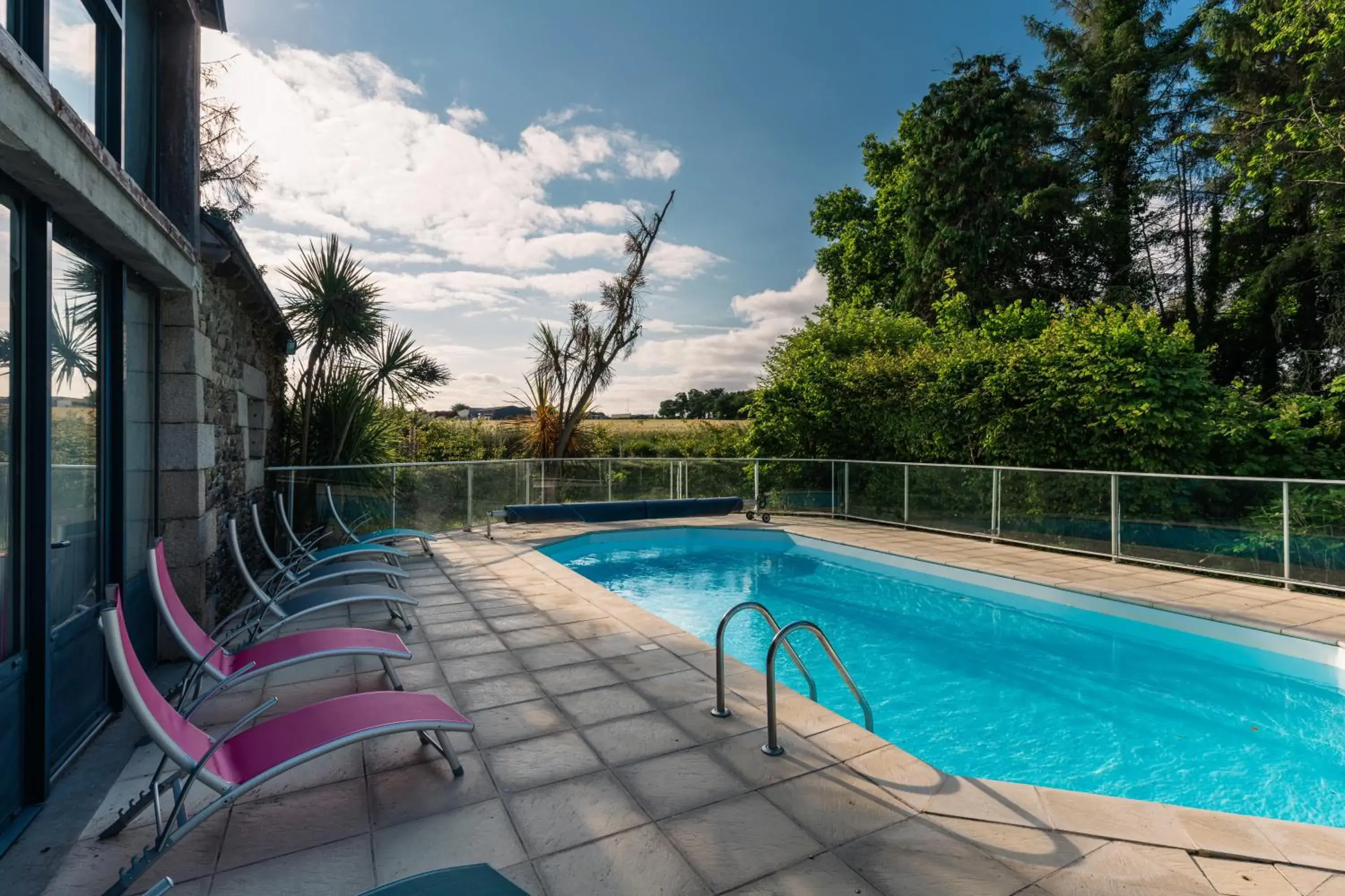 Swimming pool in Hôtel Kastell Dinec'h Swimming pool in Hôtel Kastell Dinec'h