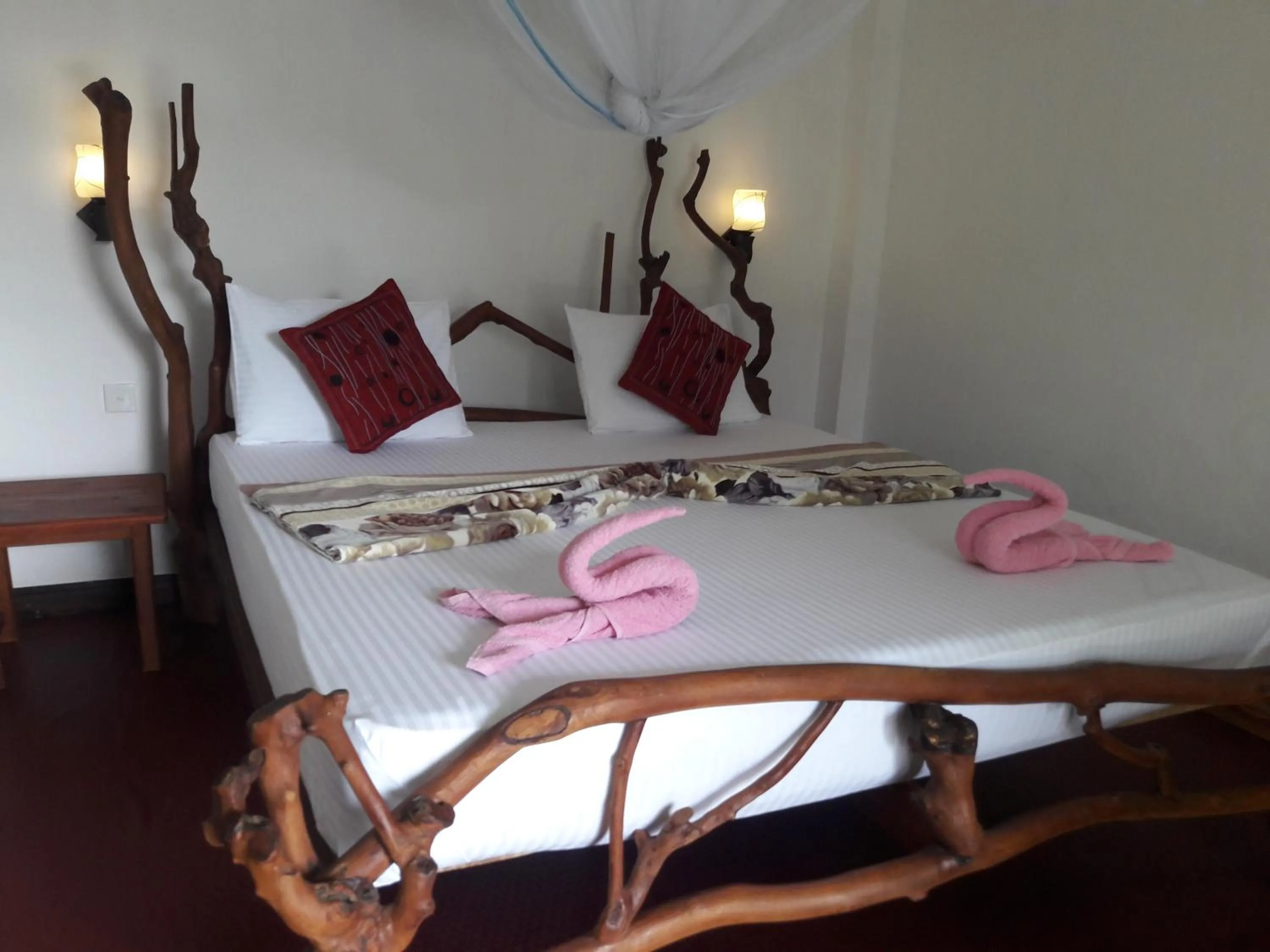 Deluxe Double Room with Balcony in La Rochelle