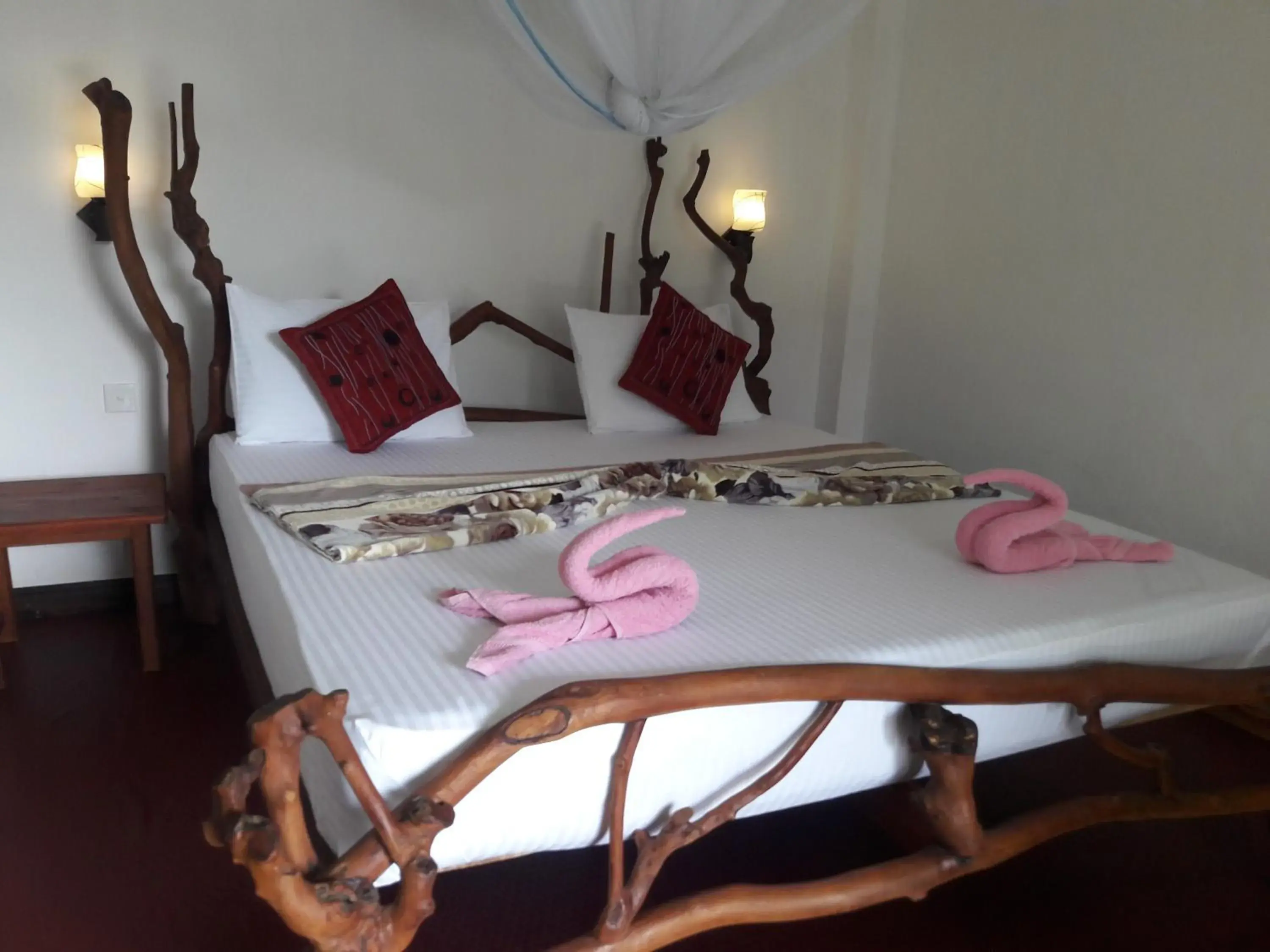 Deluxe Double Room with Balcony in La Rochelle Deluxe Double Room with Balcony in La Rochelle