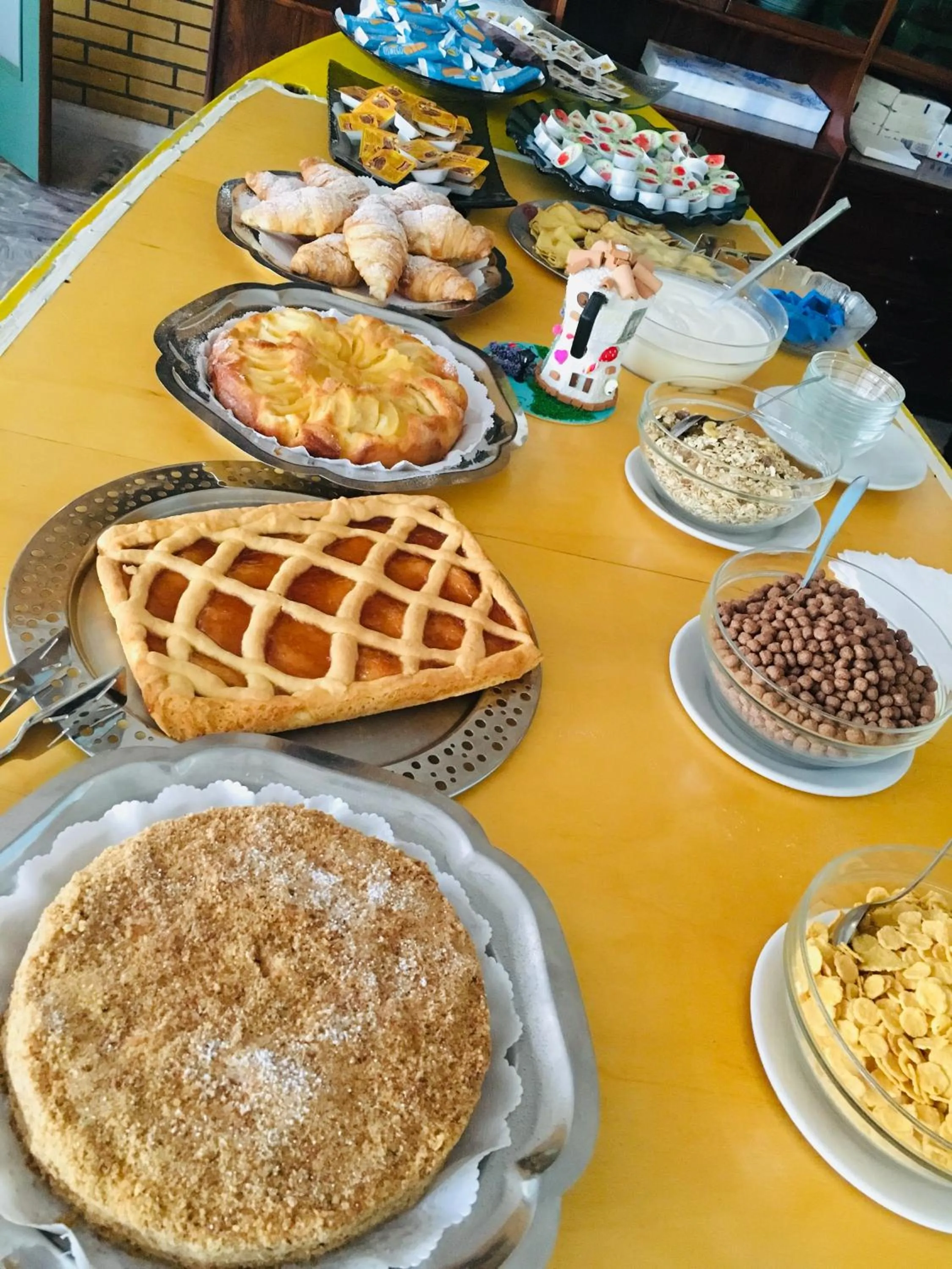 Buffet breakfast in Hotel Bellevue
