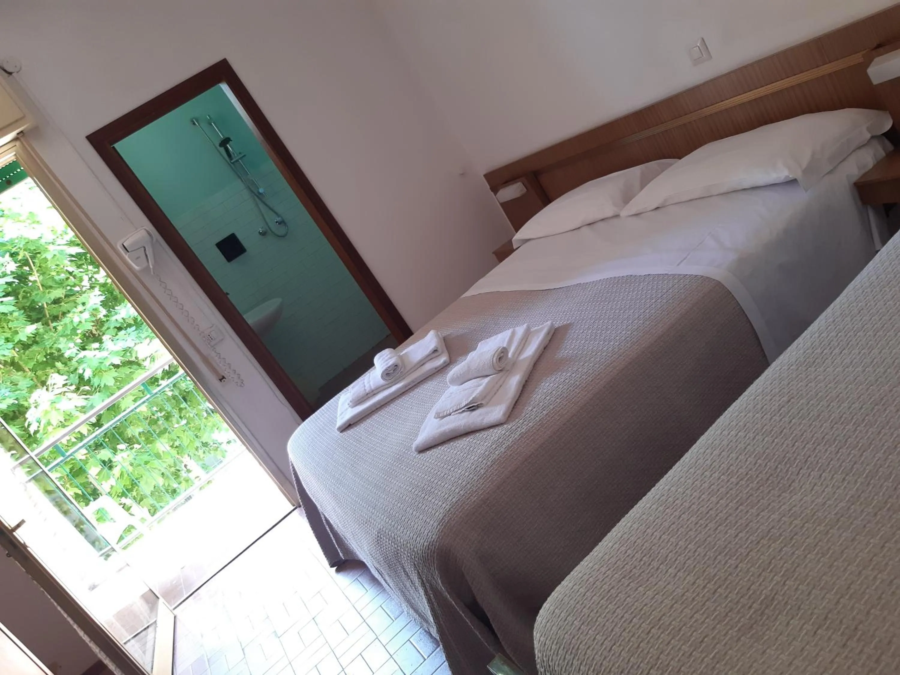 Bedroom, Bed in Hotel Bellevue