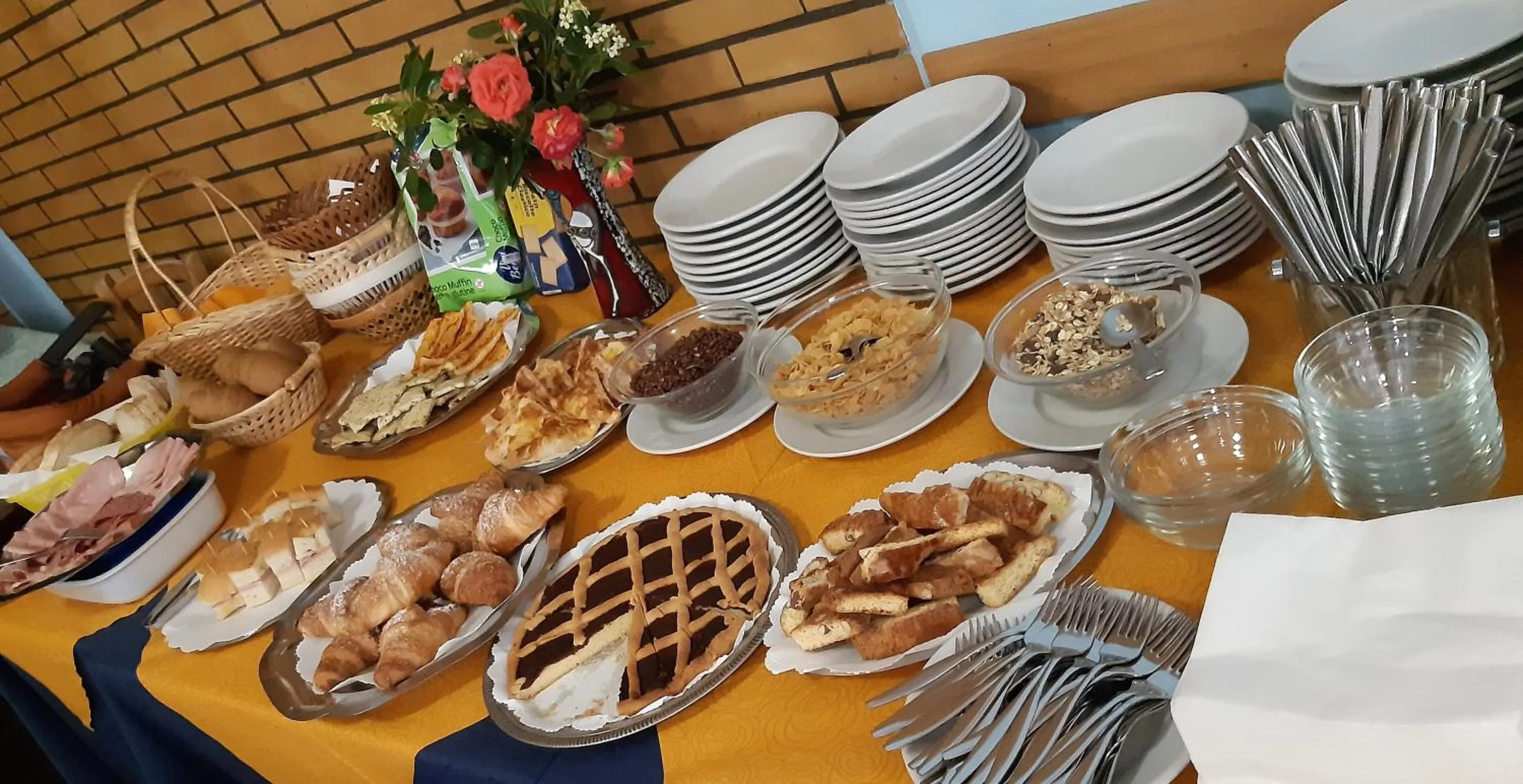 Breakfast in Hotel Bellevue