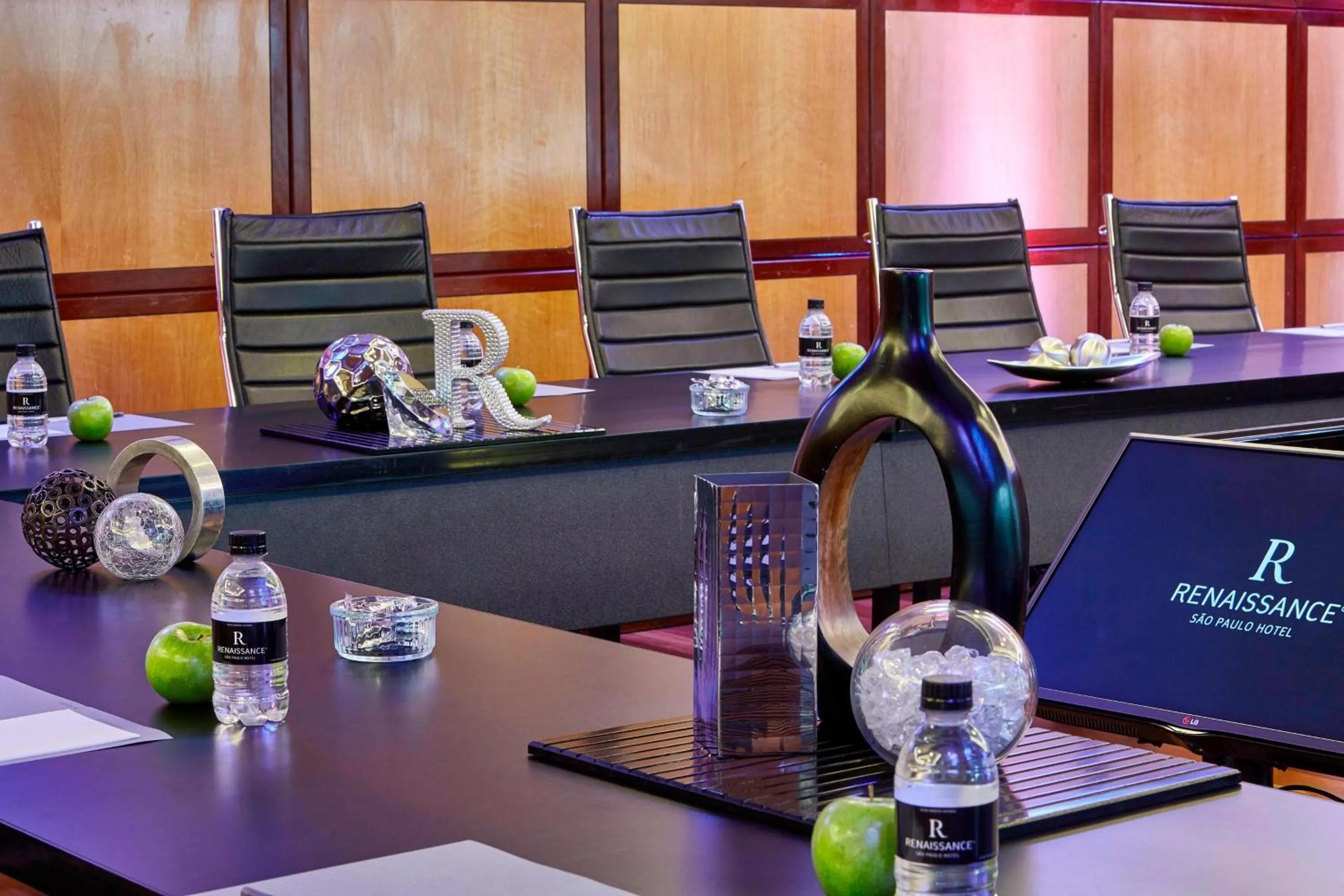 Meeting/conference room in Renaissance São Paulo Hotel