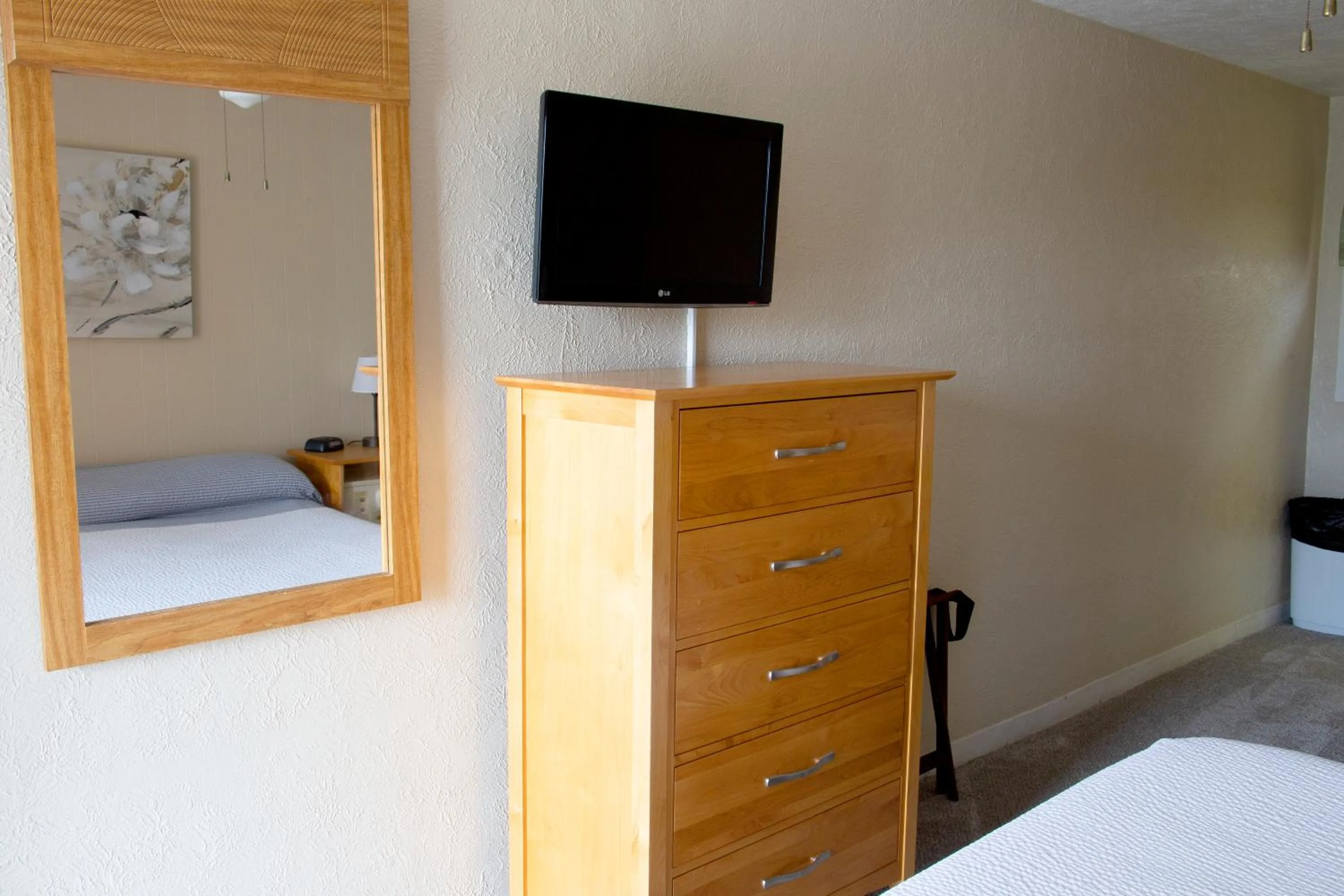 Bed in Florentine Family Motel