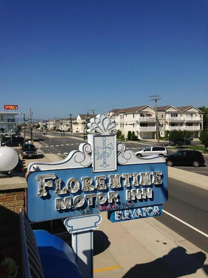 Facade/entrance in Florentine Family Motel