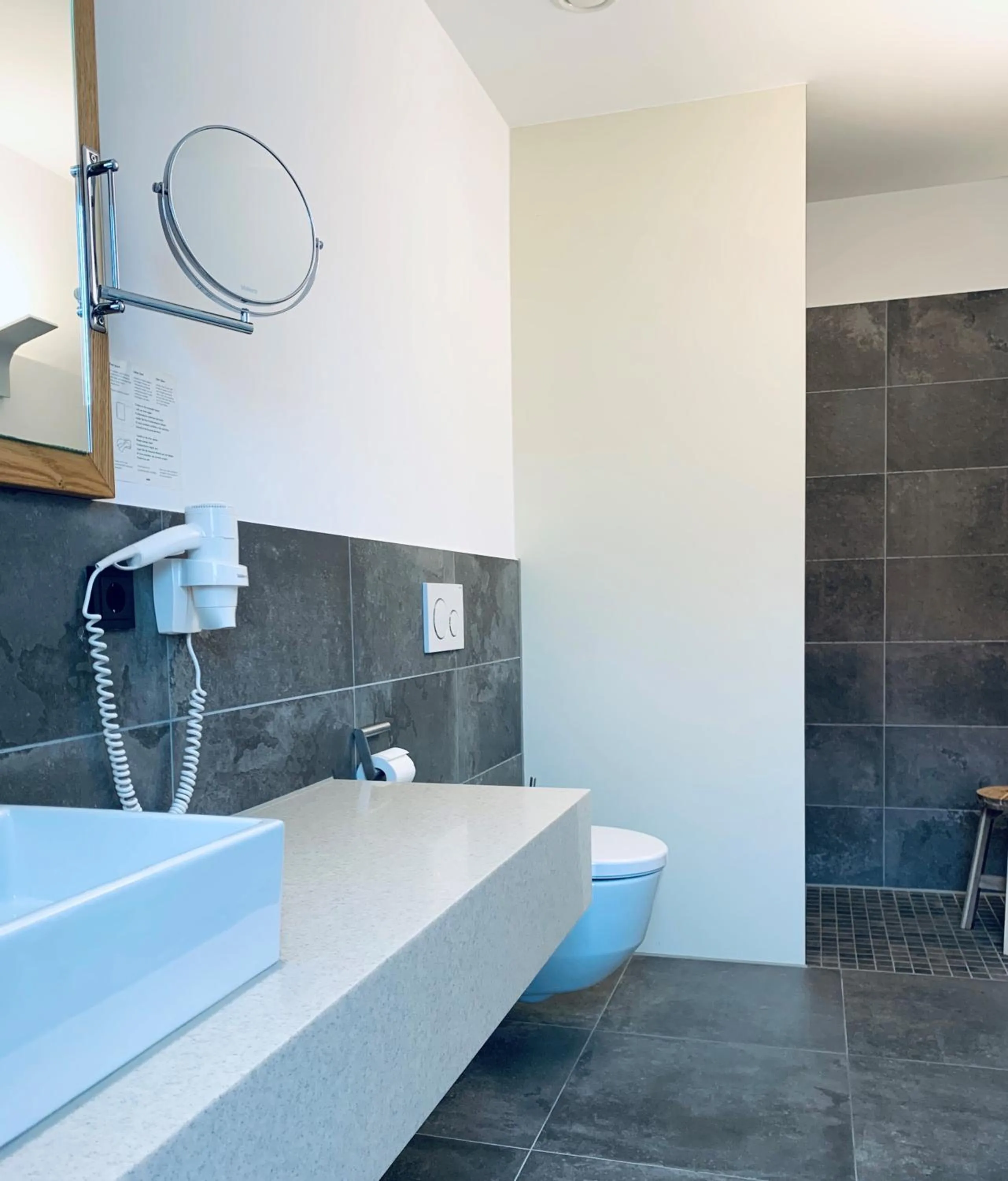 Bathroom in Stadthotel Kachelofen