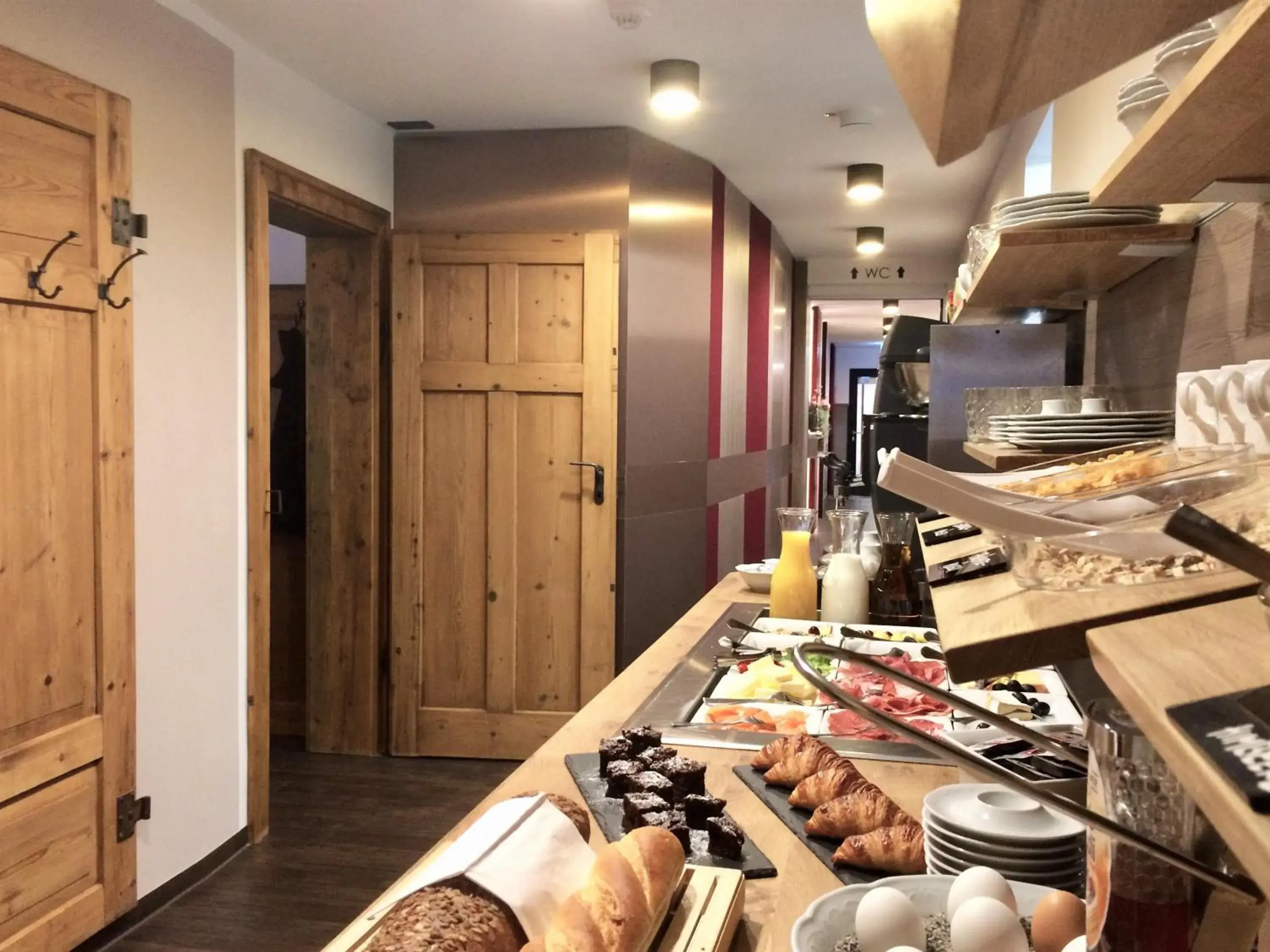 Restaurant/places to eat in Stadthotel Kachelofen Restaurant/places to eat in Stadthotel Kachelofen