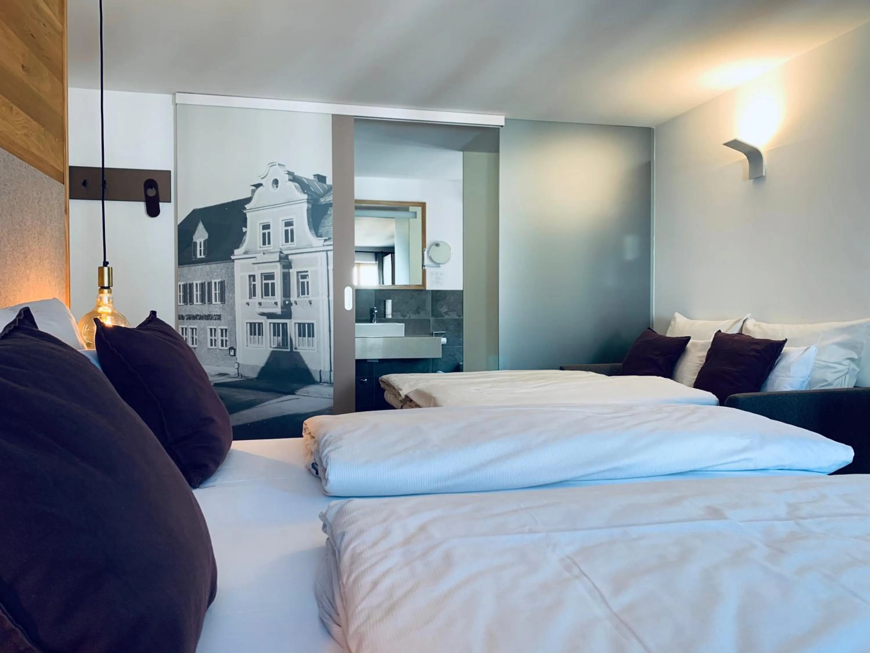 Bedroom, Bed in Stadthotel Kachelofen